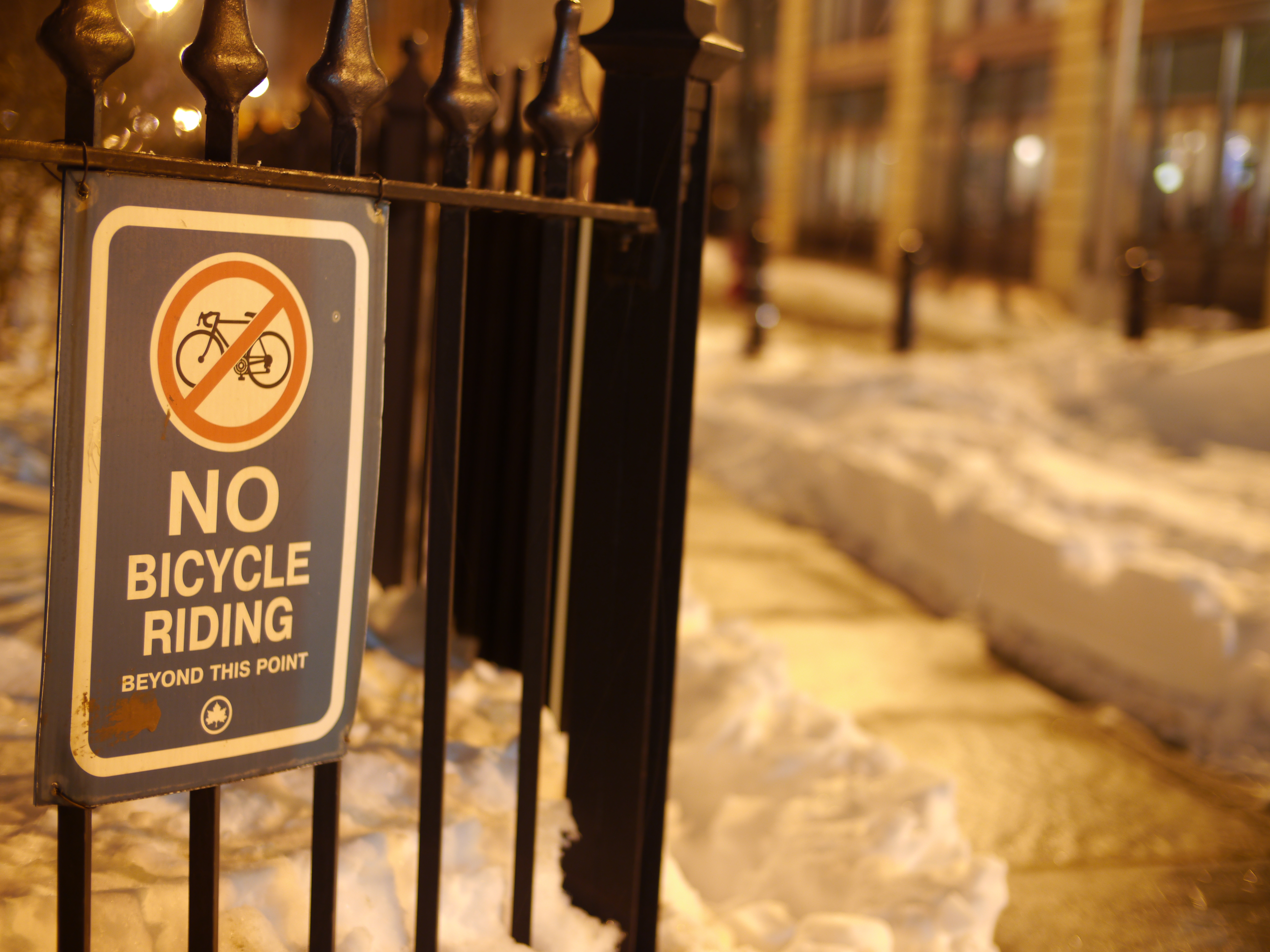 <b>DMC-GH2 / NOKTON 25mm F0.95 / 約5.8MB / 4,608×3,456 / 1/3秒 / F1.4 / +1.3EV / ISO160 / WB:オート</b>