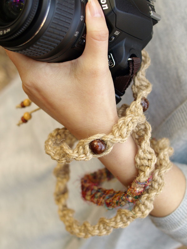 <b>ウッドビーズを埋め込んだ</b>