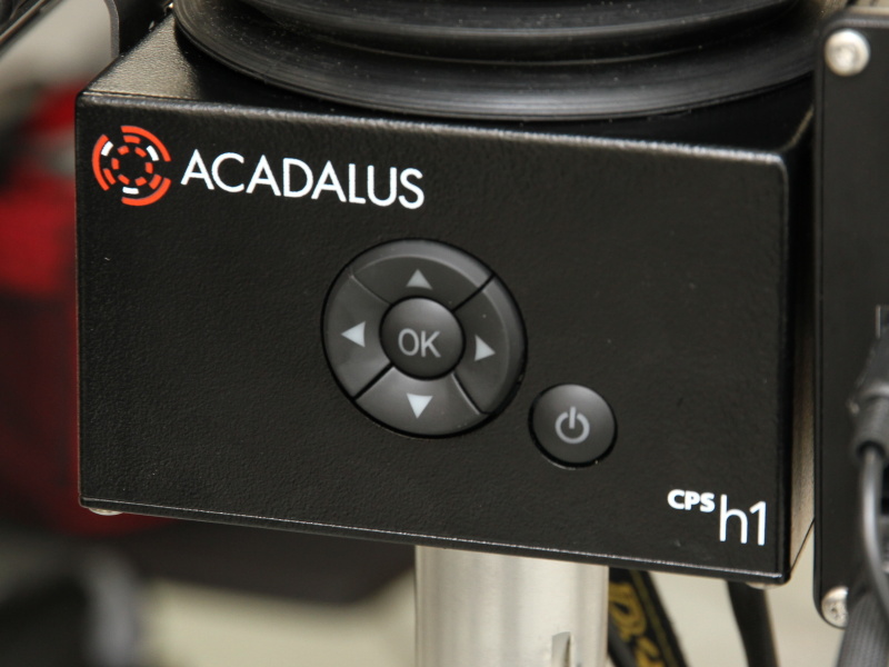 <b>中央のOKボタンで水平を出す</b>