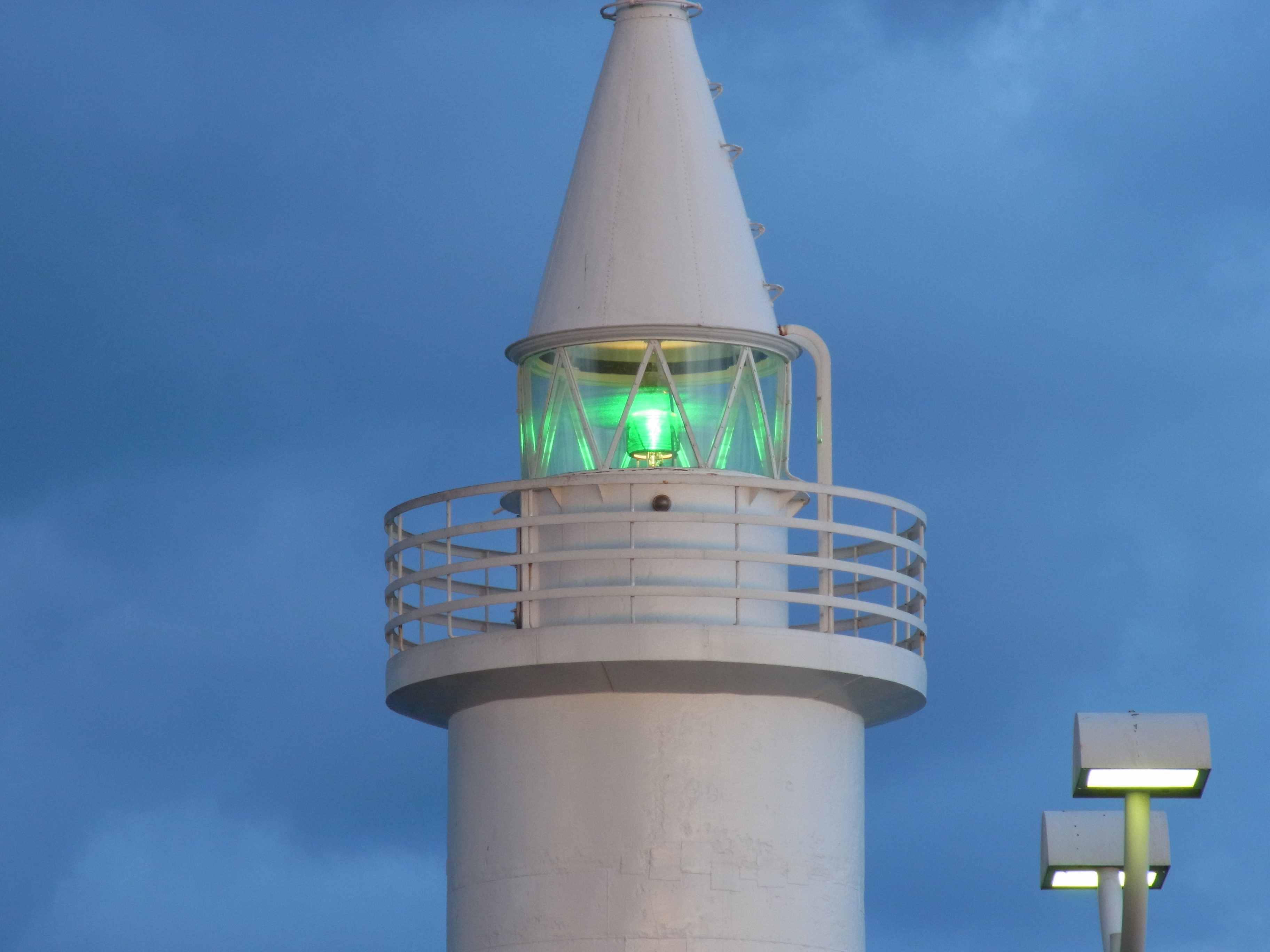 <b>望遠端52.5mm（300mm相当） / CX5 / 約3.3MB / 3,648×2,736 / 1/2秒 / F5.6 / 0.0EV / ISO100 / WB:オート</b>