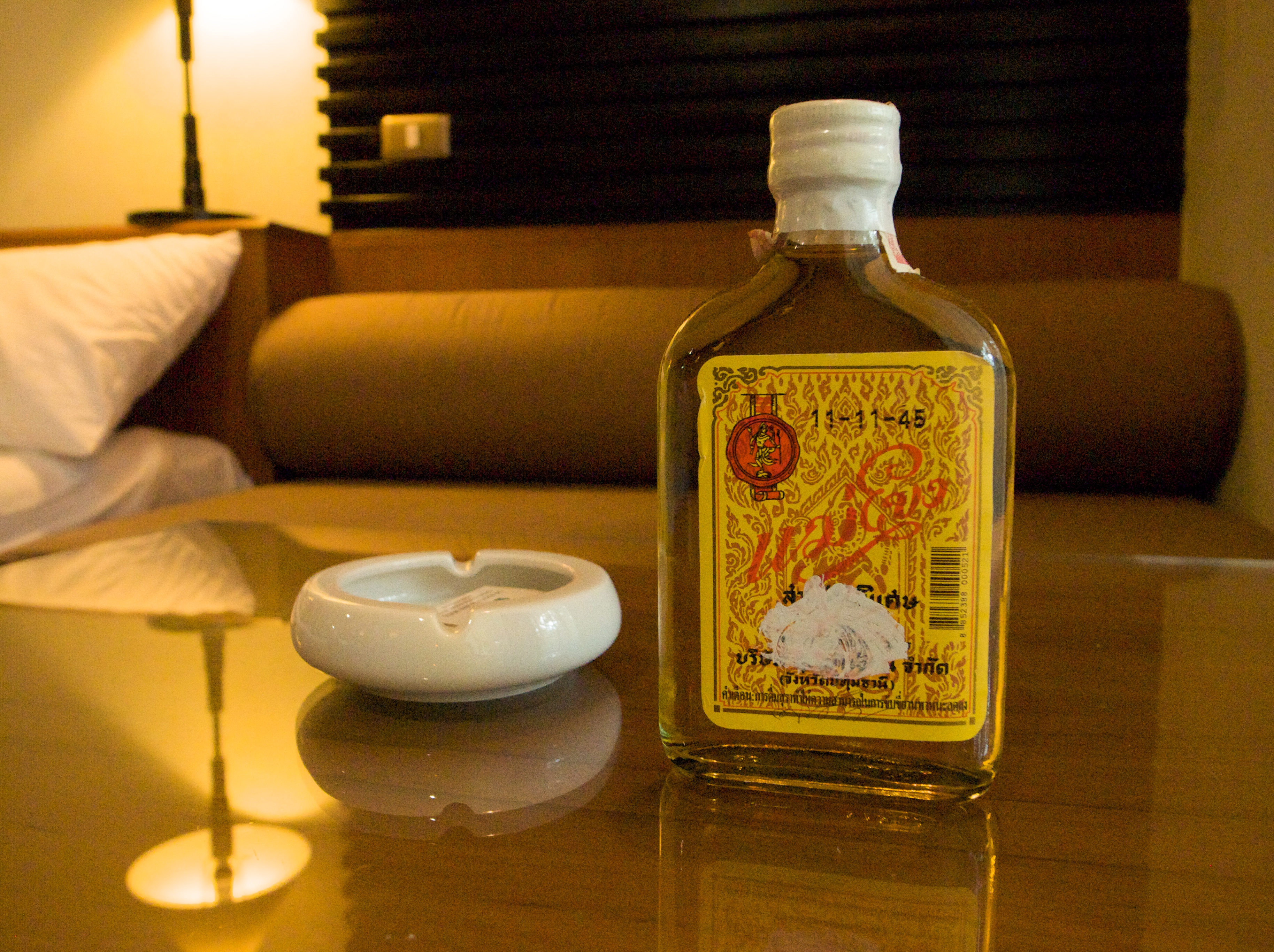 <b>ISO1600 / GR DIGITAL III / RAW / 約4.1MB / 3,656×2,732 / 1/48秒 / F2.8 / 0.0EV / WB:屋外 / 6mm</b>