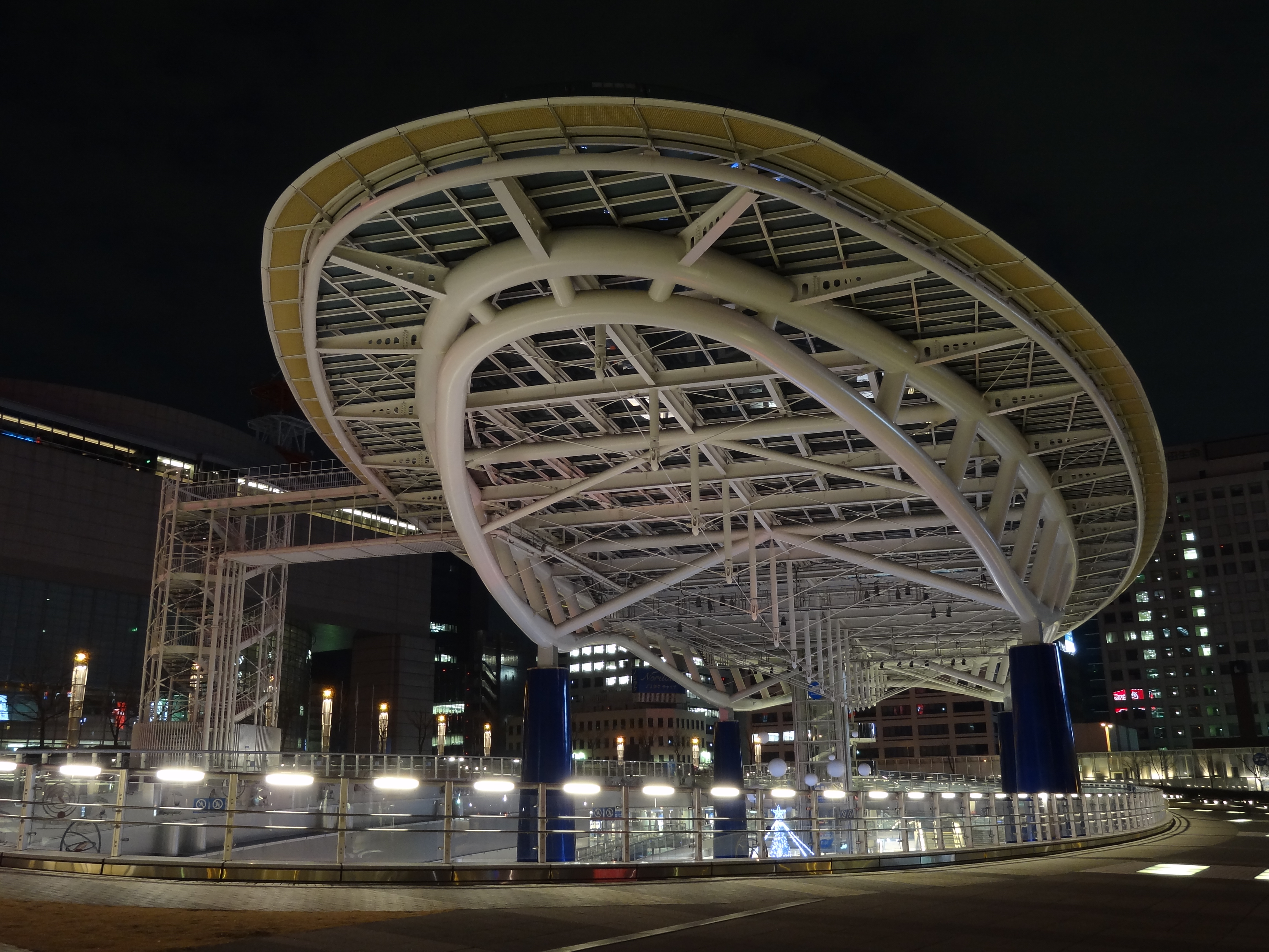 <b>ISO125 / DSC-HX7V / 約3.6MB / 4,608×3,456 / 1/1.6秒 / F4 / 0.0EV / WB:オート / 5.3mm</b>