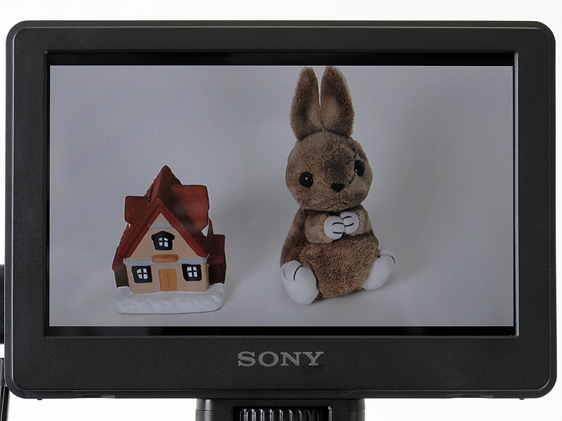 <b>再生時はこちらもフルスクリーンにできる</b>