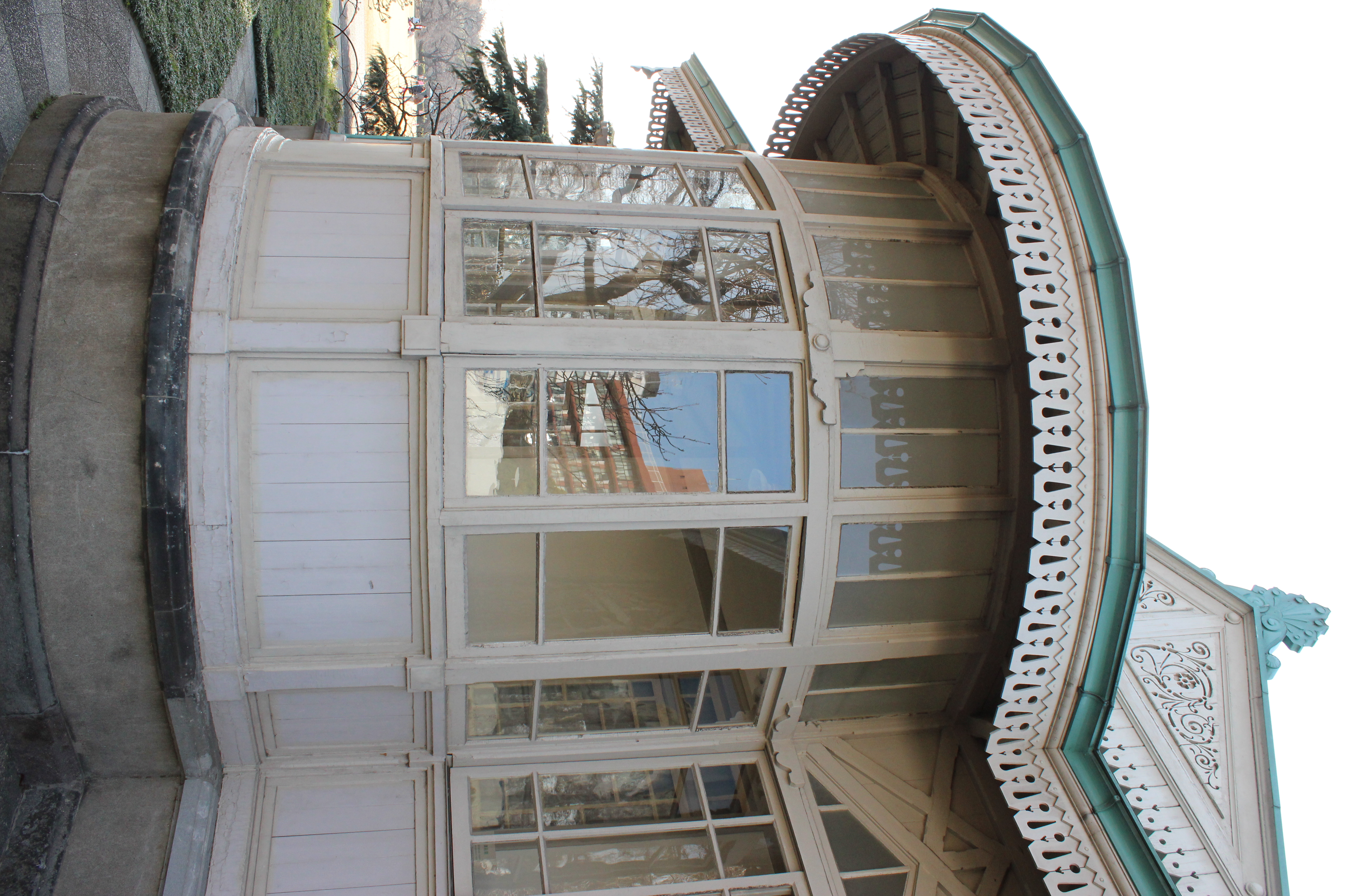 <b>ISO800 / EOS Kiss X5 / EF-S 18-55mm F3.5-5.6 IS II / 5,184×3,456 / 絞り優先AE / 1/400秒 / F8 / 1.0EV / WB:オート / 18mm</b>