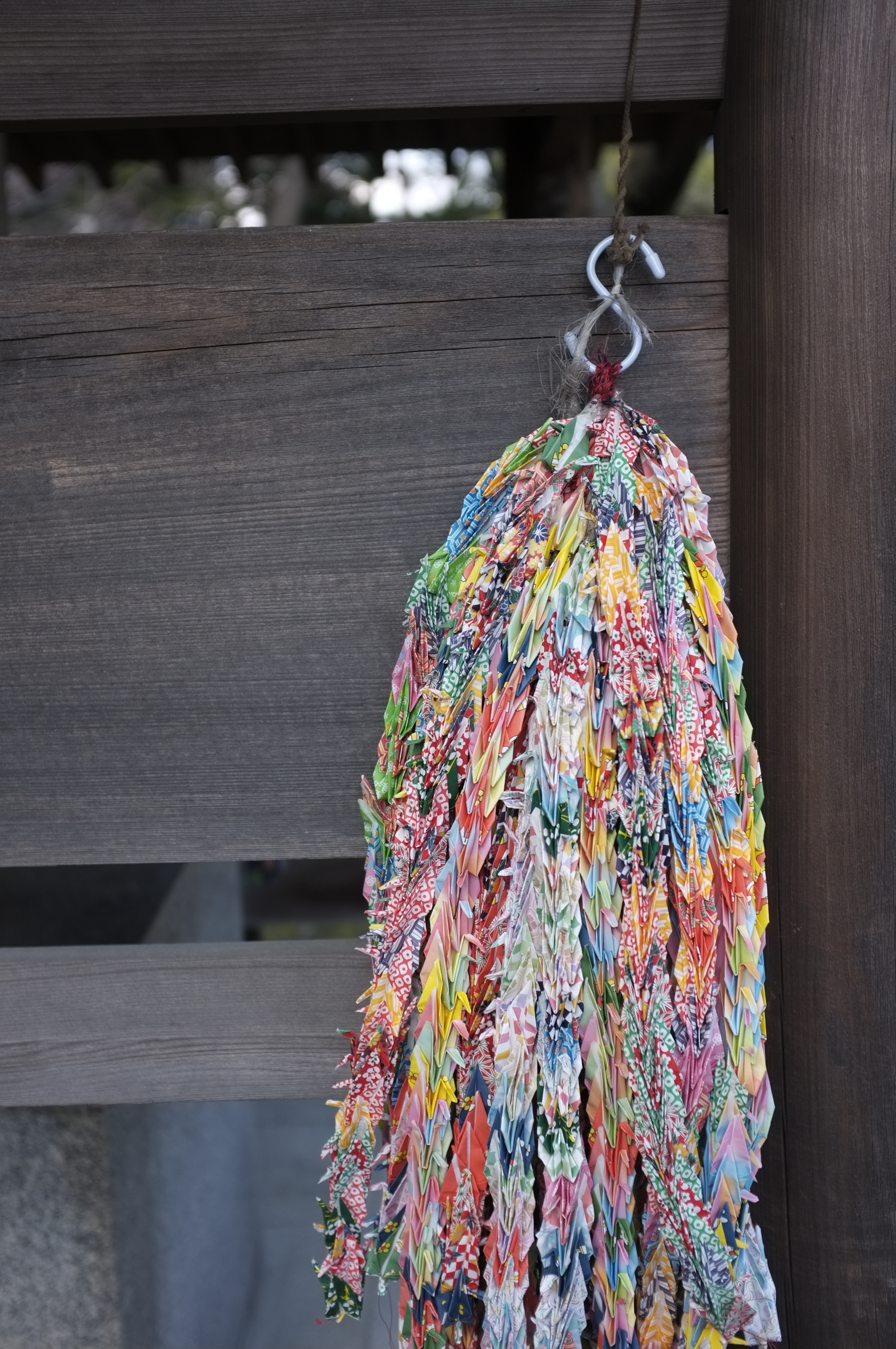 <b>FinePix X100 / 4,288×2,848 / 1/350秒 / F2.8 / -0.67EV / ISO200 / WB:オート / 23mm</b>