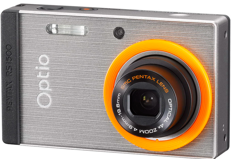 <b>シルバー。オレンジのレンズリングを装着</b>