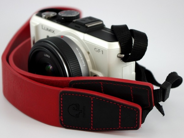 <b>Chic-35の装着例（レッド）</b>