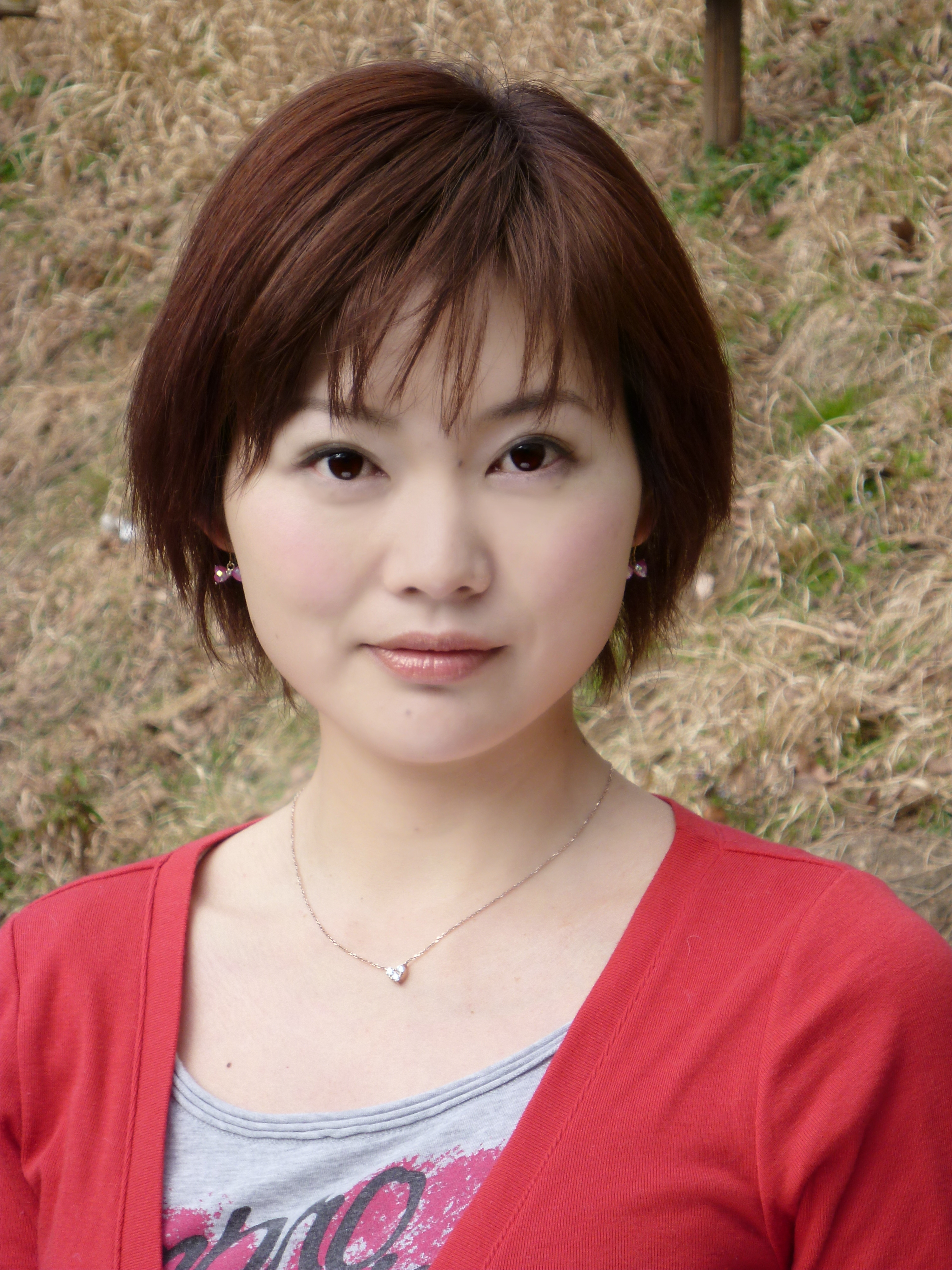 <b>お嬢様系<br>エステレタッチ：オール100％<br>肌色：一番白い色<br>リップカラー：ベージュ<br>チークカラー：一番上の自然なピンク<br>アイシャドー：ブラウン</b>