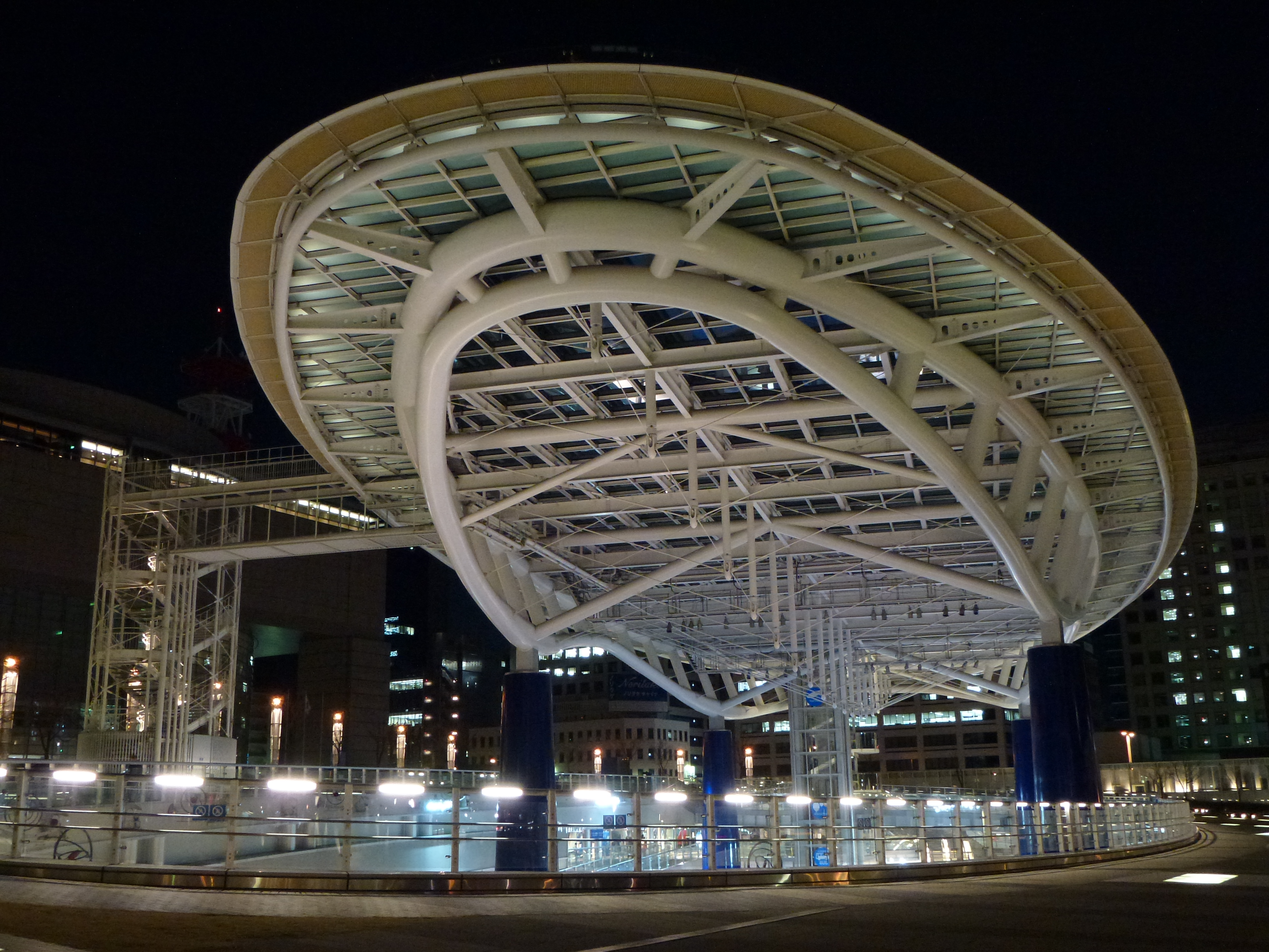 <b>ISO400 / DMC-TZ20 / 5.6MB / 4,320×3,240 / 1/4秒 / F3.6 / -0.3EV / WB:オート / 5.9mm</b>