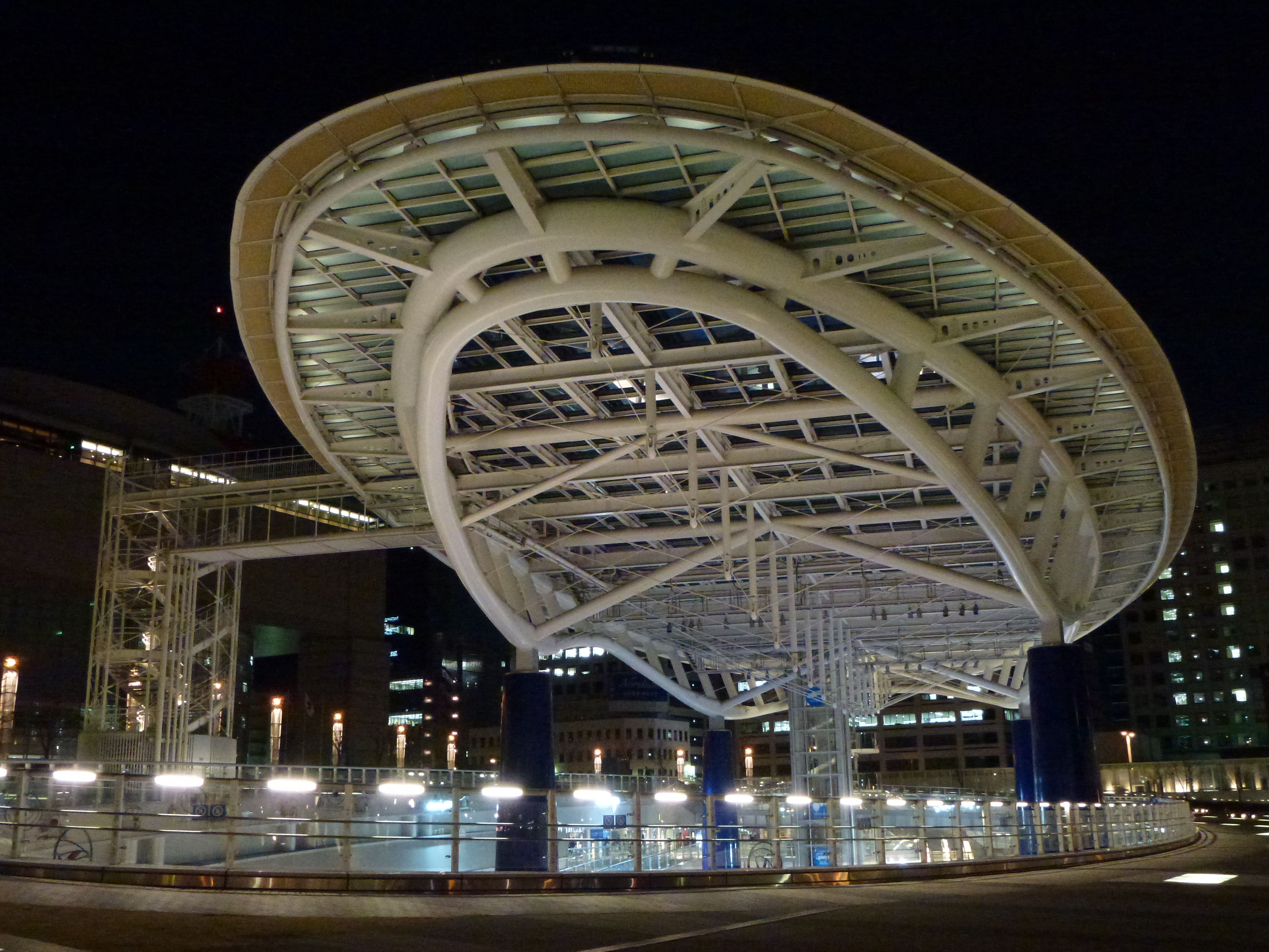 <b>ISO800 / DMC-TZ20 / 5.4MB / 4,320×3,240 / 1/8秒 / F3.6 / -0.3EV / WB:オート / 5.9mm</b>