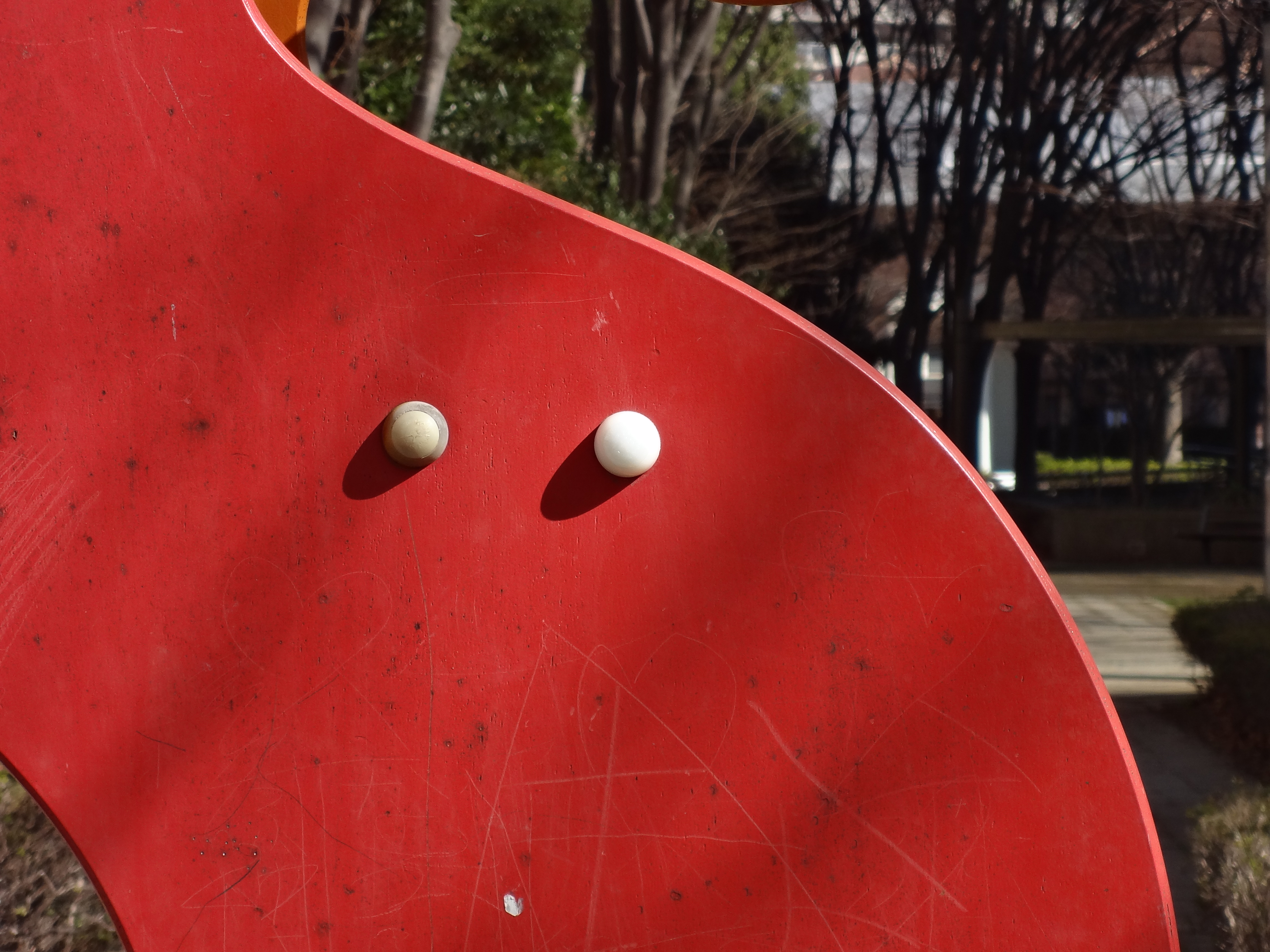 <b>プログラムオート / DSC-WX10 / 約3.7MB / 4,608×3,456 / 1/320秒 / F5.9 / 0.0EV / ISO100 / WB:オート / 30.0mm</b>