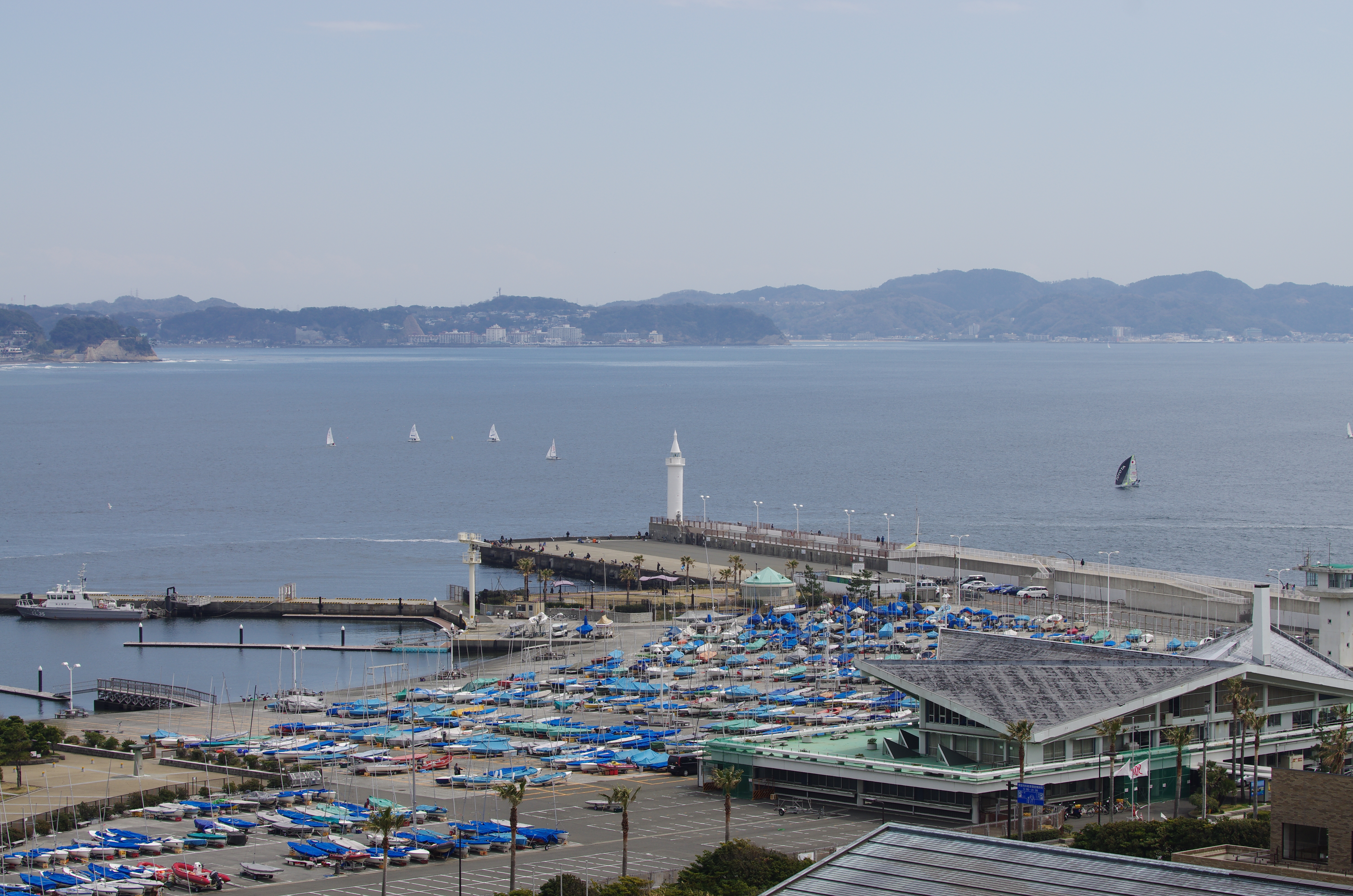 <b>DA★ 60-250mm F4 ED [IF] SDM</b>