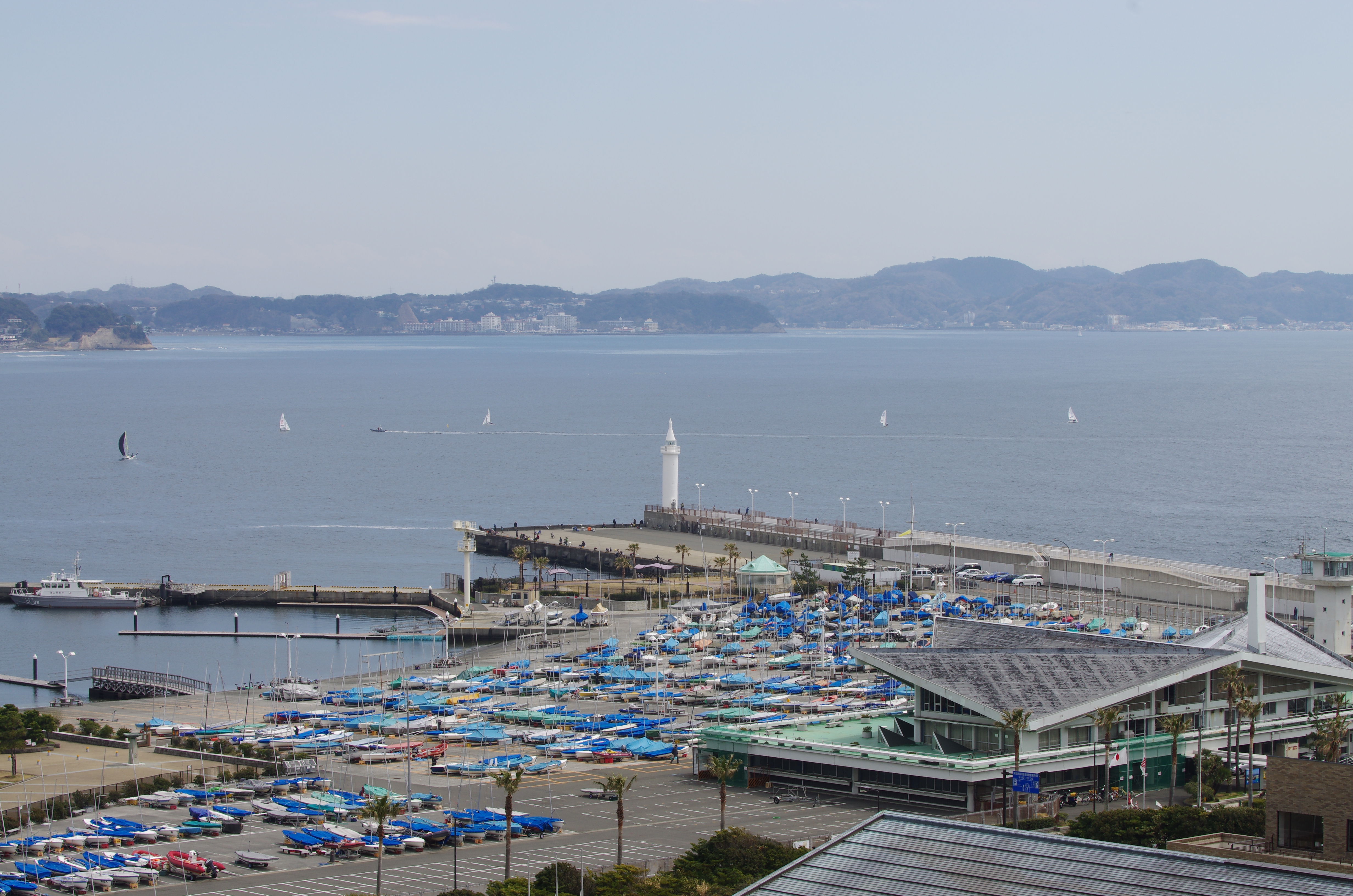 <b>DA★ 60-250mm F4 ED [IF] SDM</b>