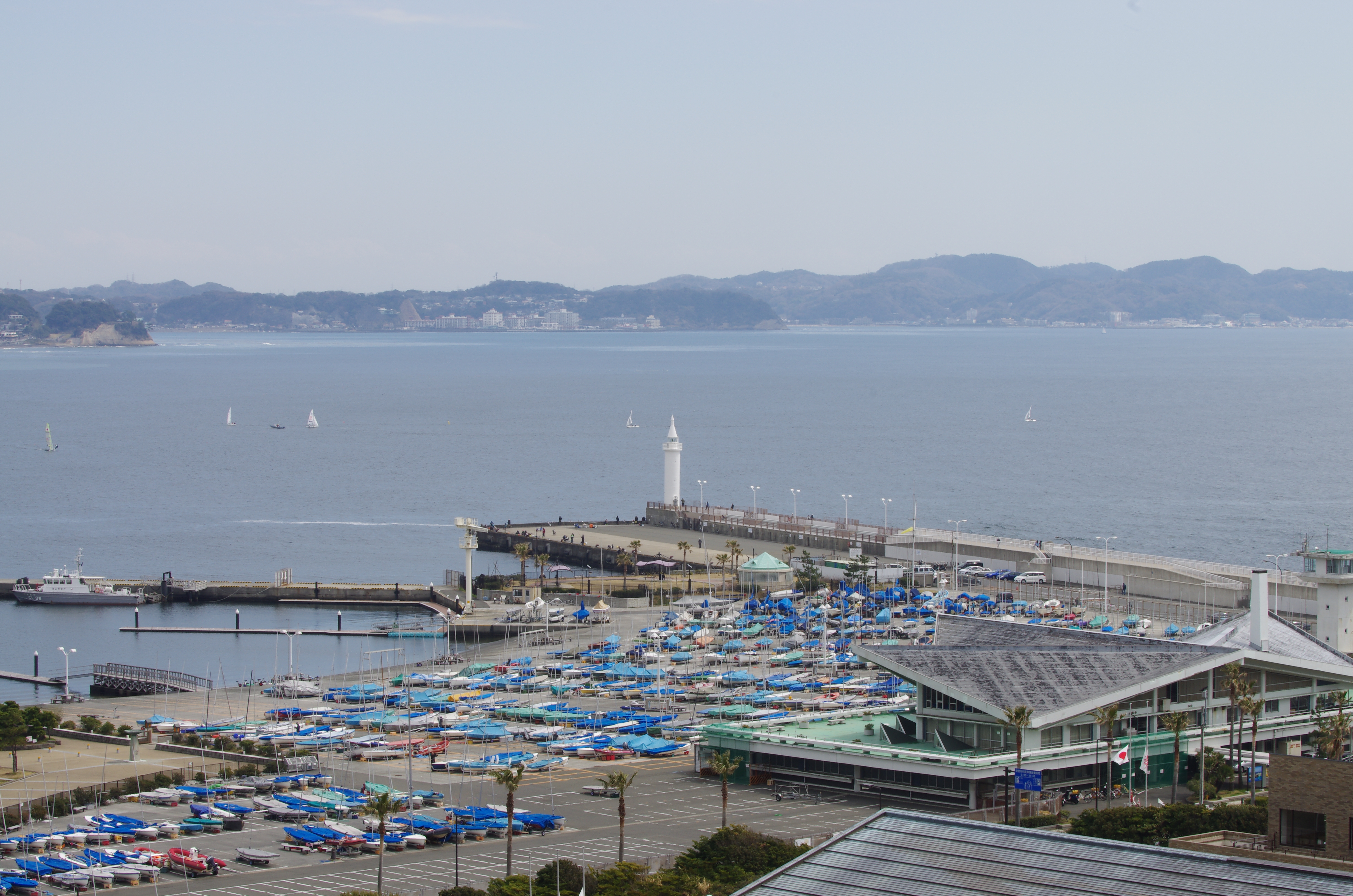 <b>DA★ 60-250mm F4 ED [IF] SDM</b>