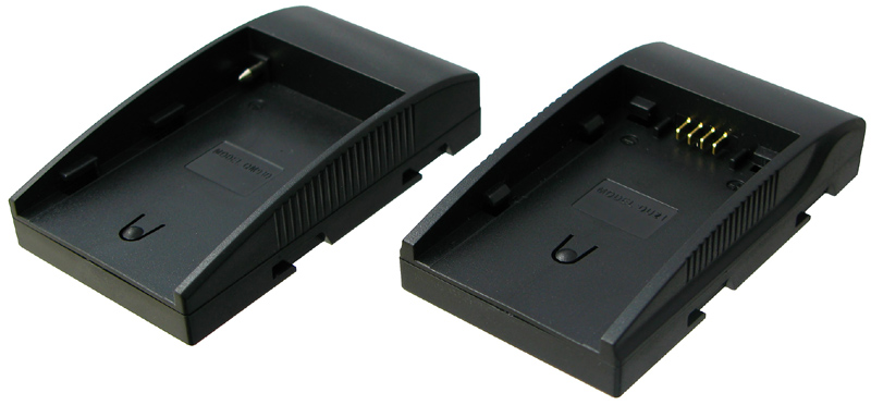 <b>付属のバッテリー取り付けプレート</b>