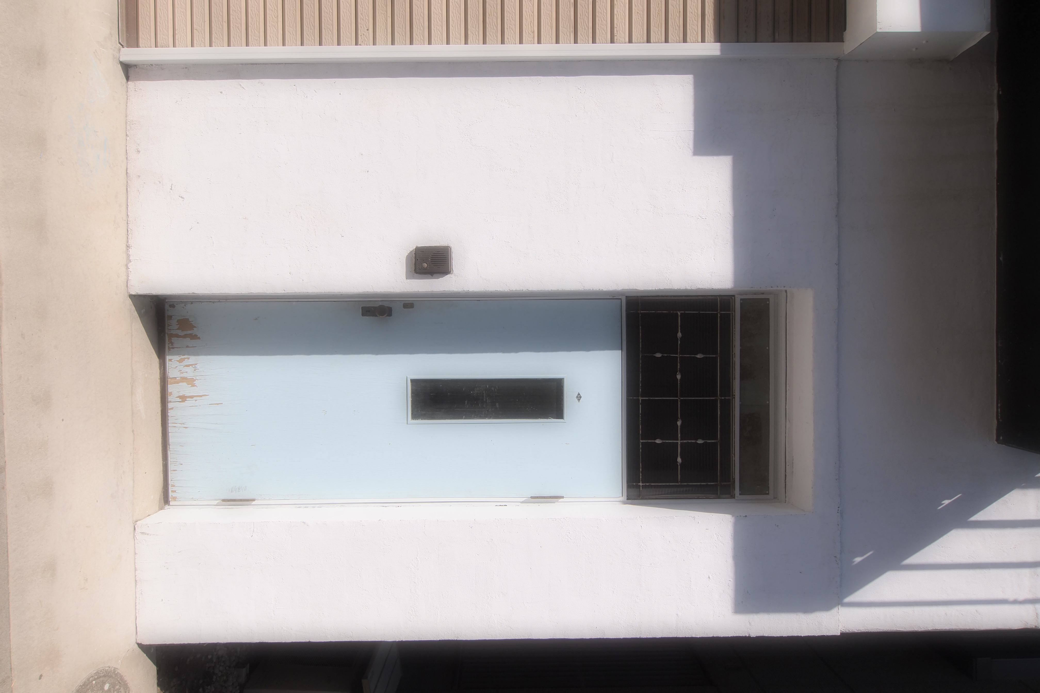 <b>ファンタジックフォーカスは、くどすぎないボケ具合が魅力。バリエーションもエフェクトもないけど。E-PL2 / M.ZUIKO DIGITAL ED 9-18mm F4-5.6 / 絞り優先AE / ファンタジックフォーカス / 4,032×2,688 / 1/800秒 / F8 / 0.3EV / ISO200 / WB:オート / 14mm（28mm相当）</b>