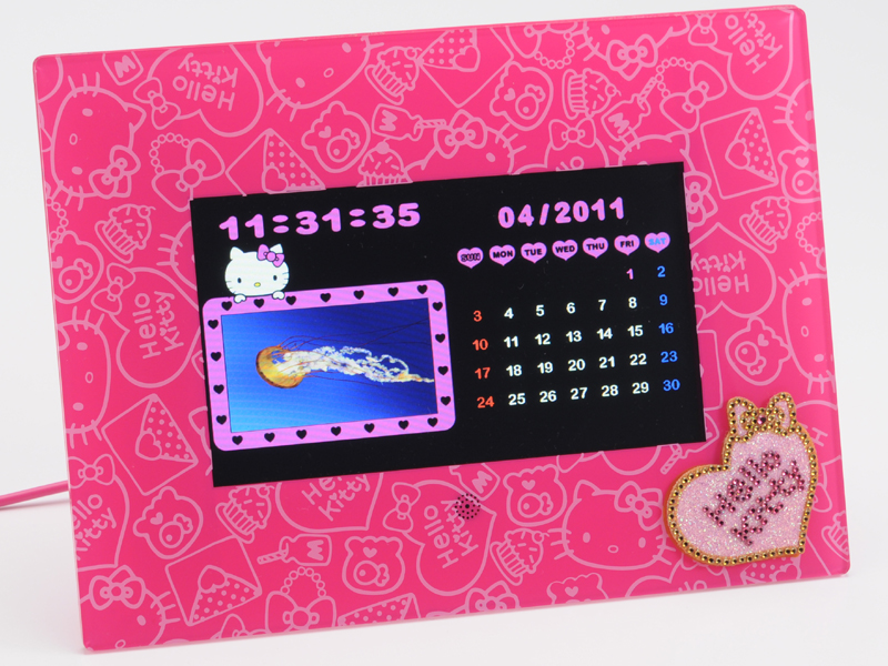 <b>デジタル時計+カレンダー+スライドショー表示</b>