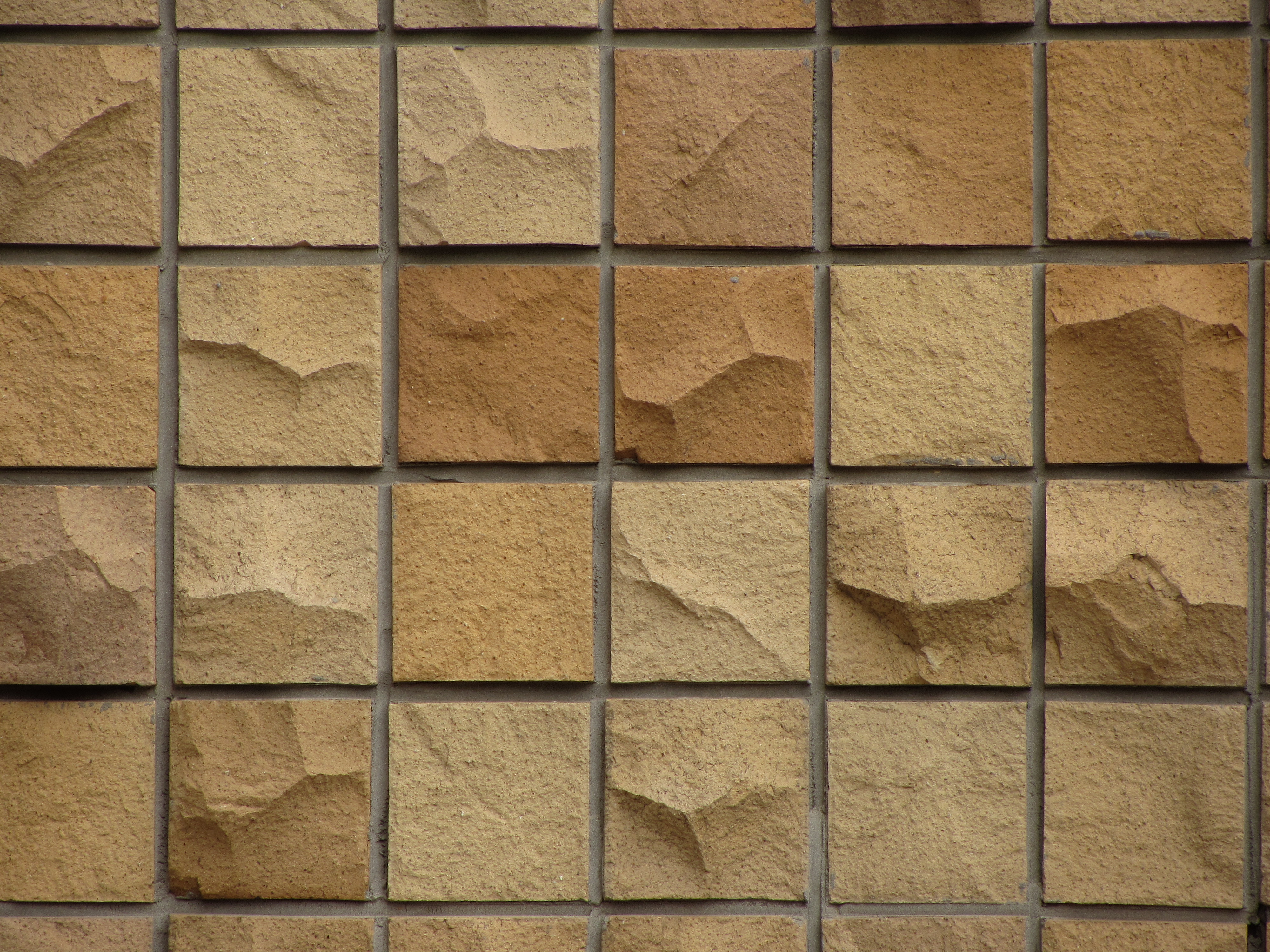 <b>望遠端 / PowerShot SX230 HS / 4.2MB / 4,000×3,000 / 1/125秒 / F5.9 / 0.0EV / ISO100 / WB:オート / 70mm</b>