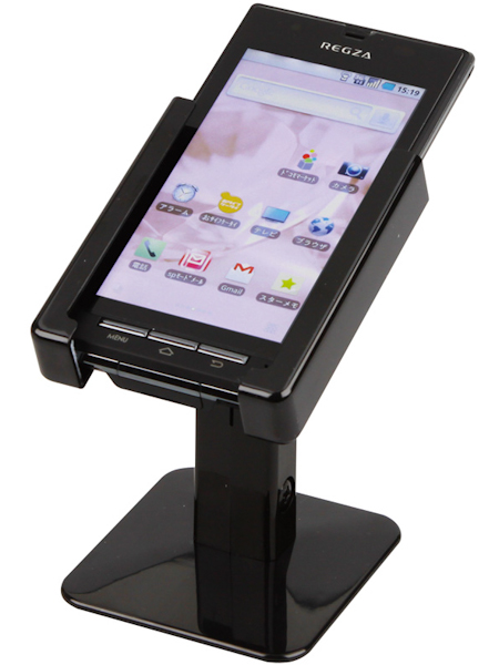 <b>前後方向に各70度、横方向に180度の角度調節ができる</b>