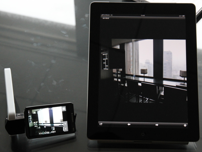 <b>EX-TR100の撮影画像をiPadに送ったところ。撮影から数秒でiPadに表示された</b>