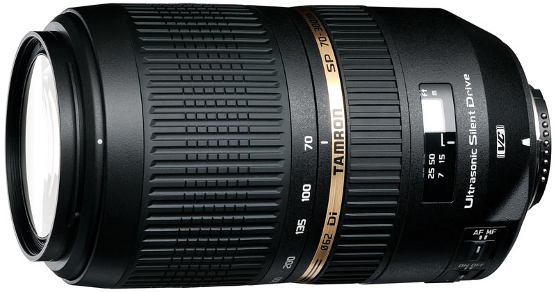 <b>SP 70-300mm F4-5.6 Di USD（Model A005）。ソニー用は手ブレ補正機構非搭載</b>