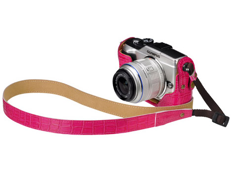 <b>クロコ調ピンク</b>