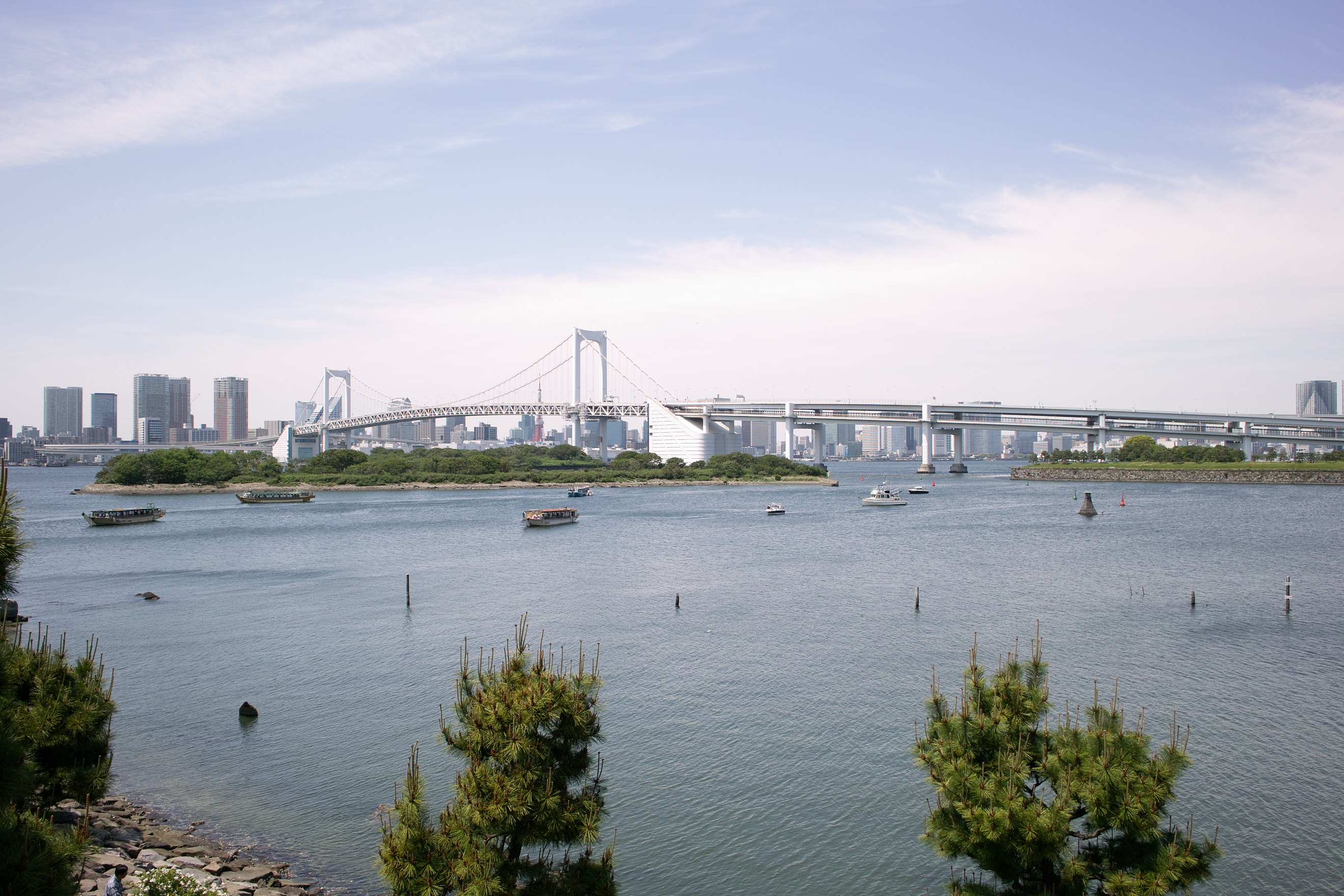 <b>【ISO50】DP1X / 2,640×1,760 / 1/200秒 / F8 / 0EV / マニュアル / WB:晴れ / 16.6mm</b>