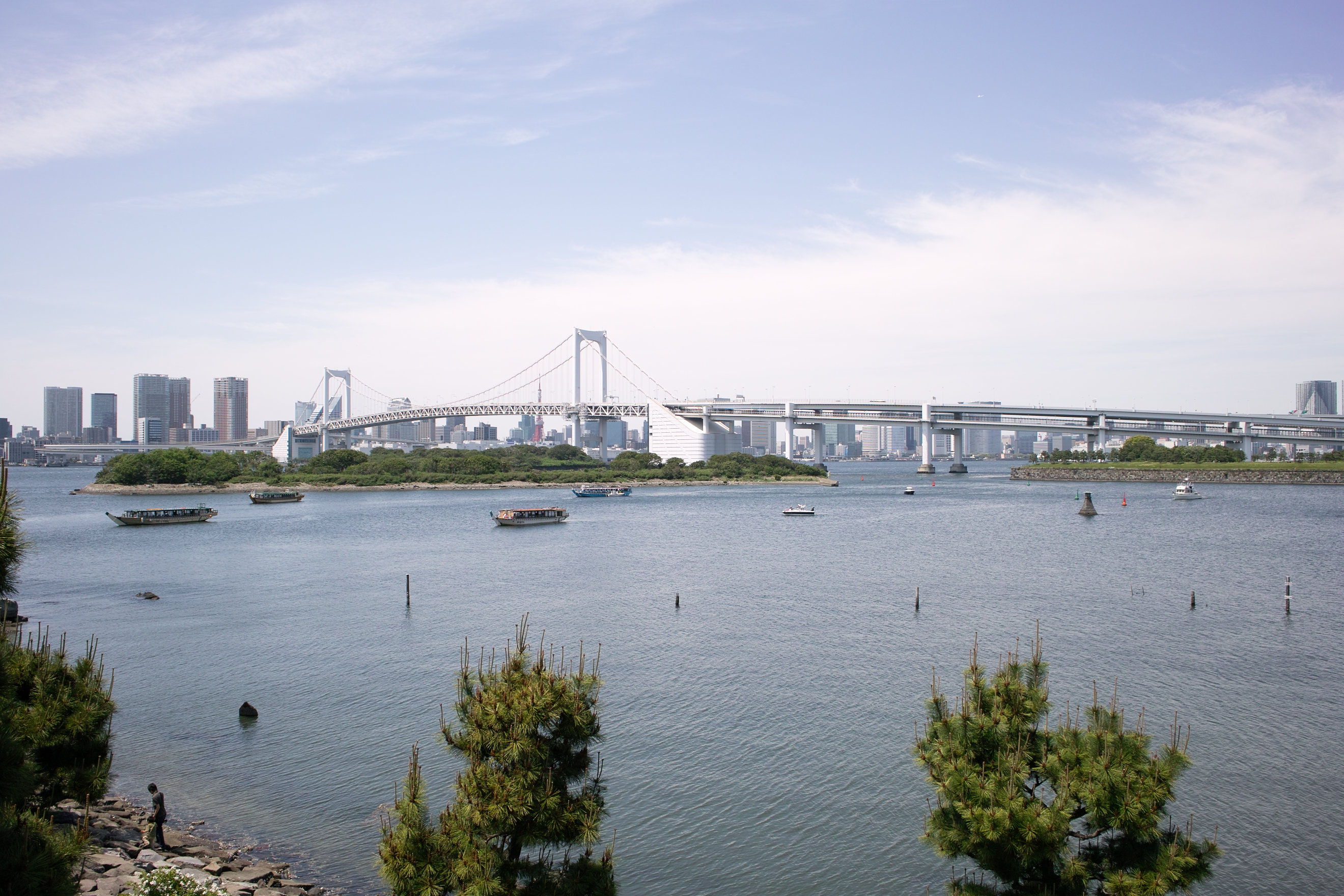 <b>【ISO100】DP1X / 2,640×1,760 / 1/400秒 / F8 / 0EV / マニュアル / WB:晴れ / 16.6mm</b>