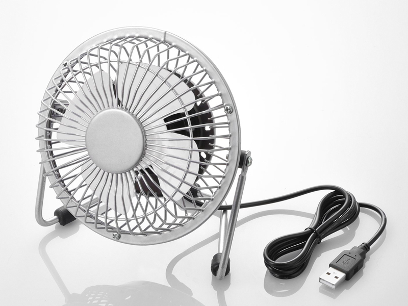 <b>エレコムUSB扇風機「FAN-U18WH」</b>