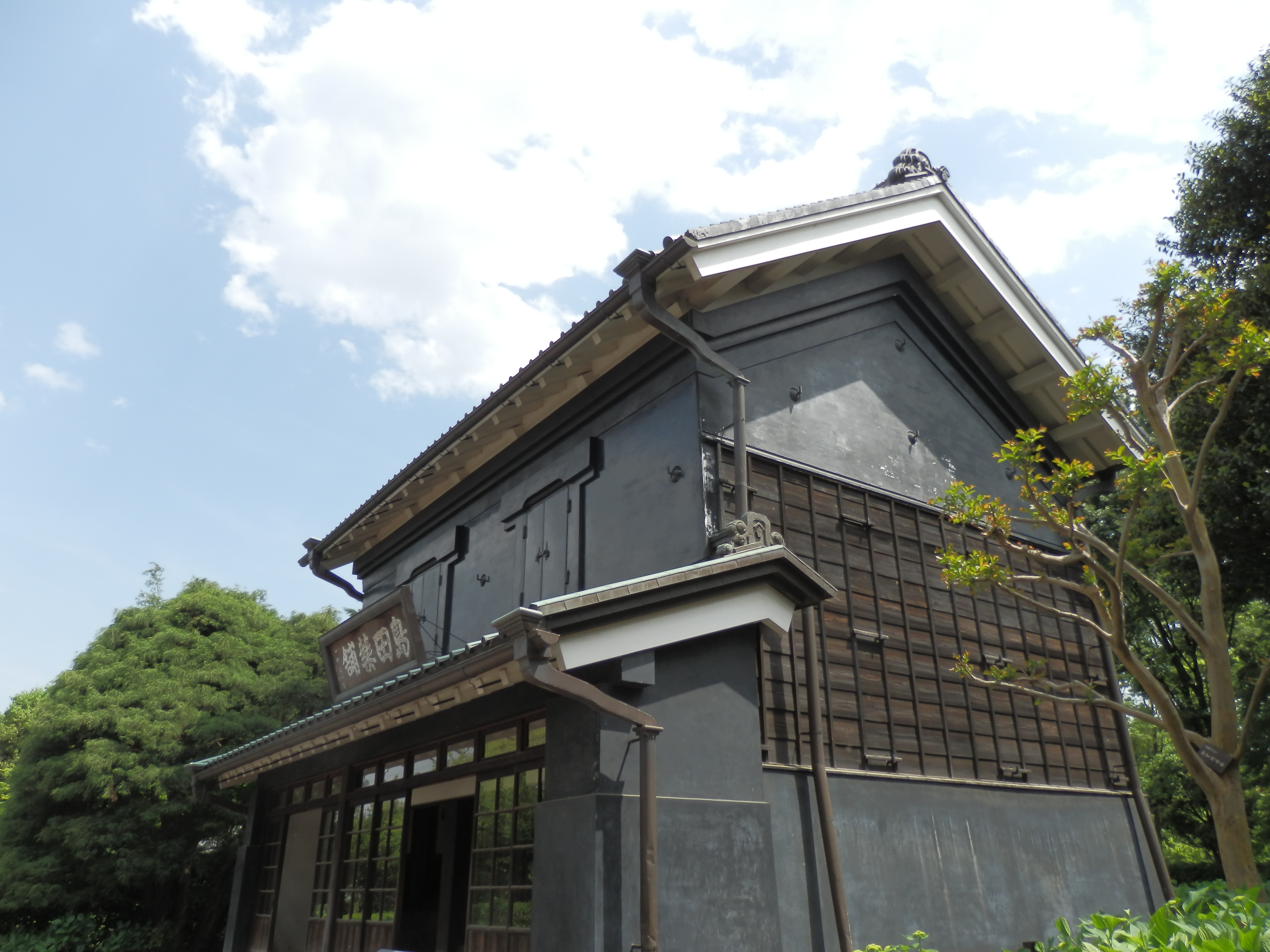 <b>暗部補正:On / SZ-30MR / 約4.7MB / 4,608×3,456 / 1/800秒 / F3 / 0.0EV / ISO80 / WB:オート / 4.5mm</b>