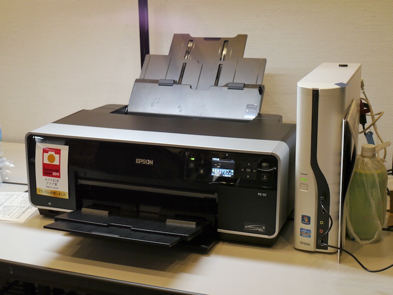 <b>PX-5VのA3ノビプリント体験コーナーが人気だった</b>