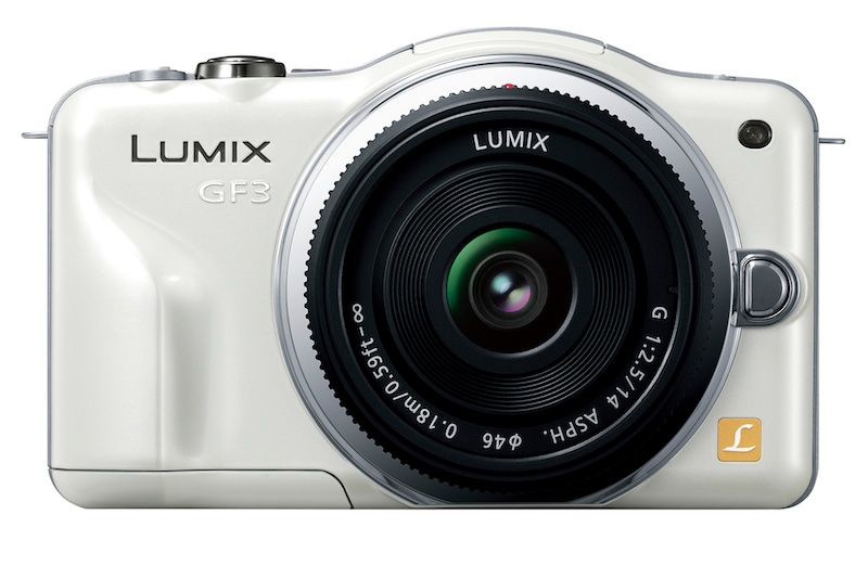 <b>LUMIX DMC-GF3（シェルホワイト）+LUMIX G 14mm F2.5 ASPH.</b>