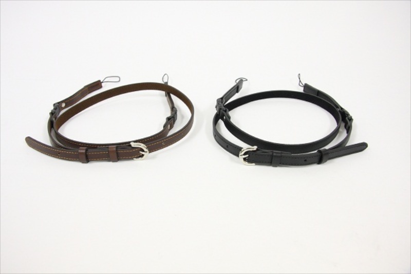 <b>左からブラック、ブラウン</b>