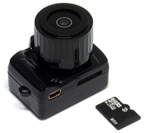 <b>microSDHCカードに対応する</b>