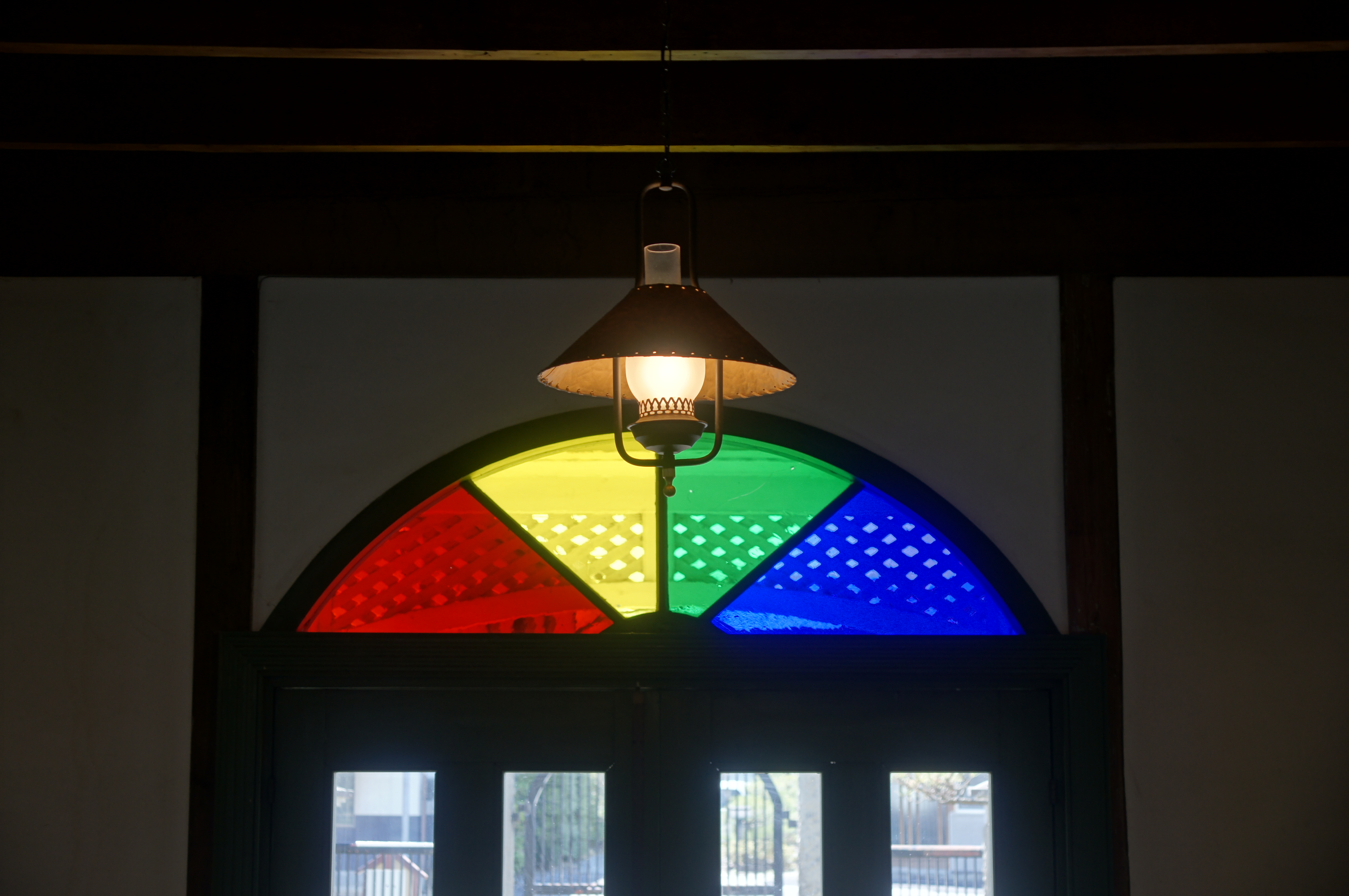 <b>α55 / DT 16-80mm F3.5-4.5 ZA / 4,912×3,264 / 1/80秒 / F5 / 0EV / ISO320 / 絞り優先AE / WB:オート / 40mm</b>