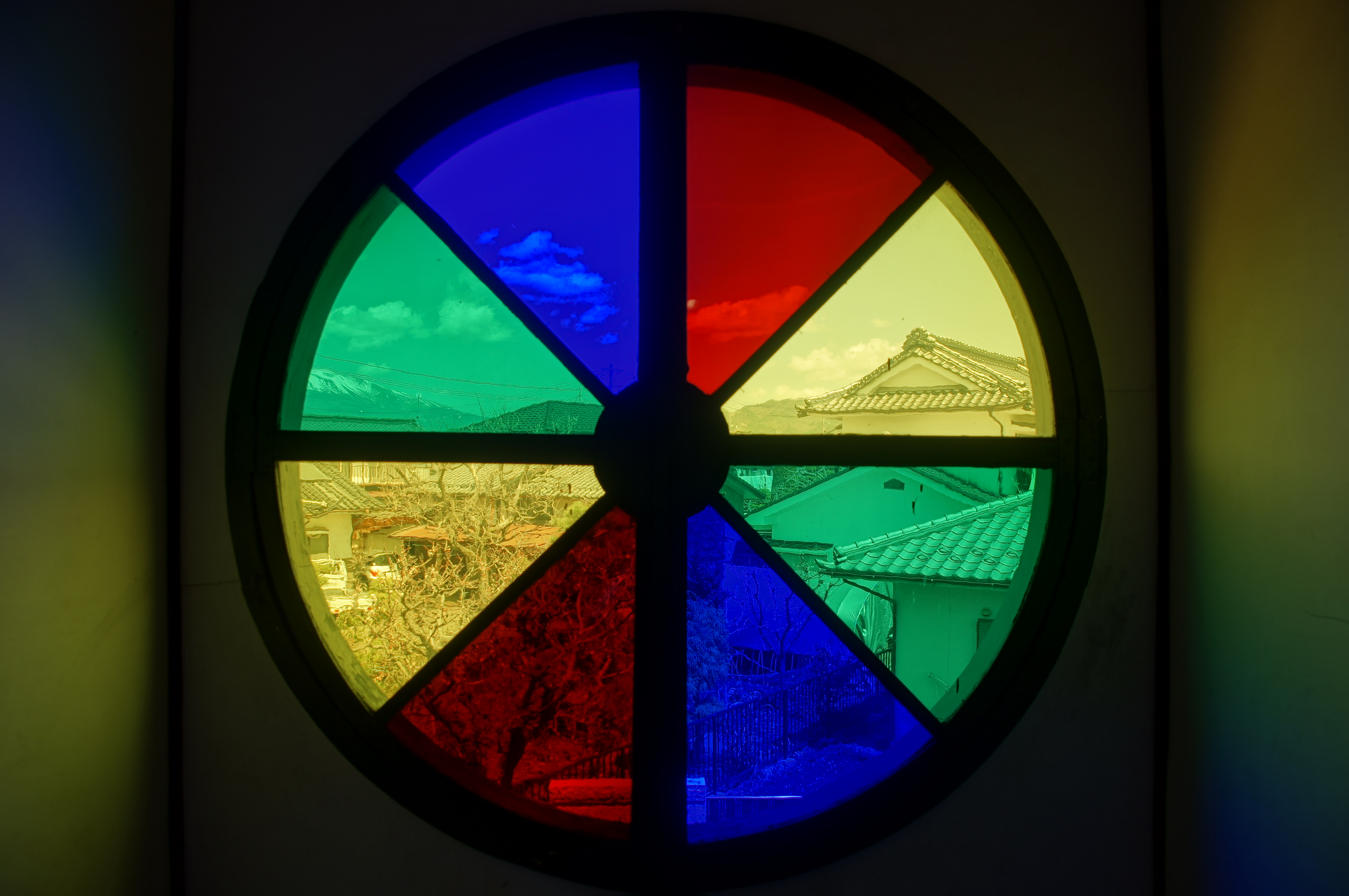 <b>α55 / DT 16-80mm F3.5-4.5 ZA / 4,912×3,264 / 1/100秒 / F5 / -0.3EV / ISO100 / 絞り優先AE / WB:オート / 16mm</b>