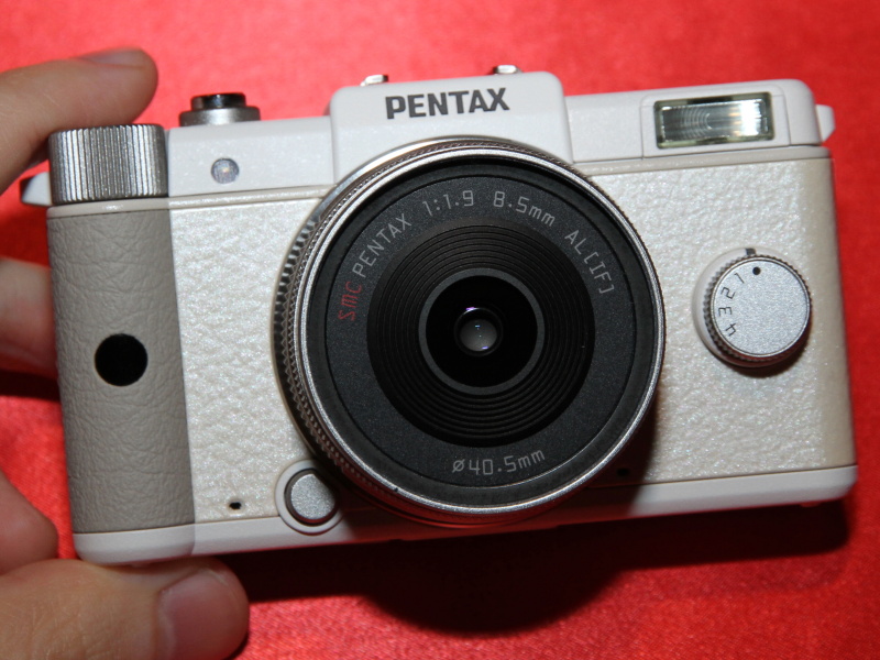 <b>装着レンズは「PENTAX-01 STANDARD PRIME」</b>