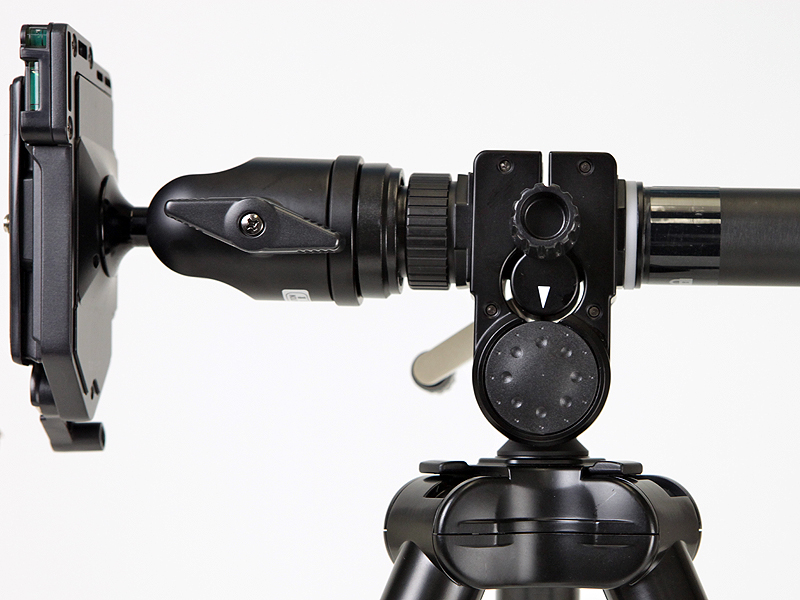 <b>側面には30度ごとの目盛があるので、大まかな角度がわかる</b>