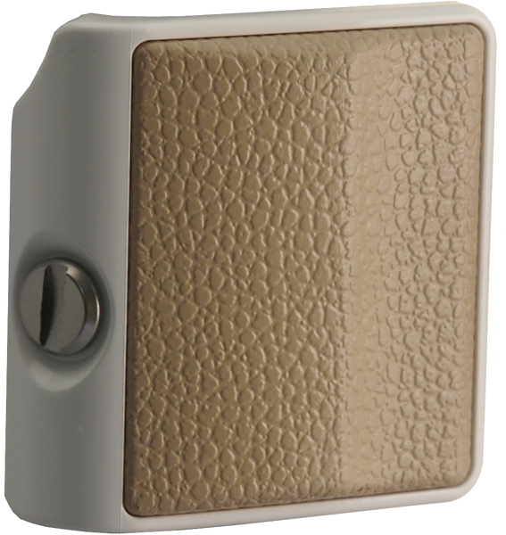 <b>標準装備のグリップ「MCG-1」。左からブラック、ホワイト</b>