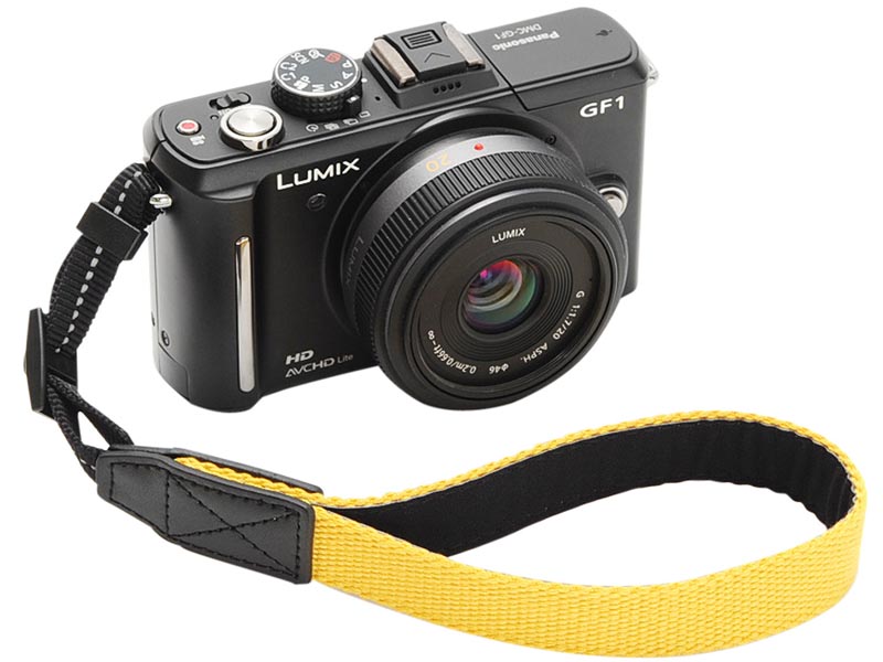 <b>ハンドストラップN ACTIVE使用例</b>