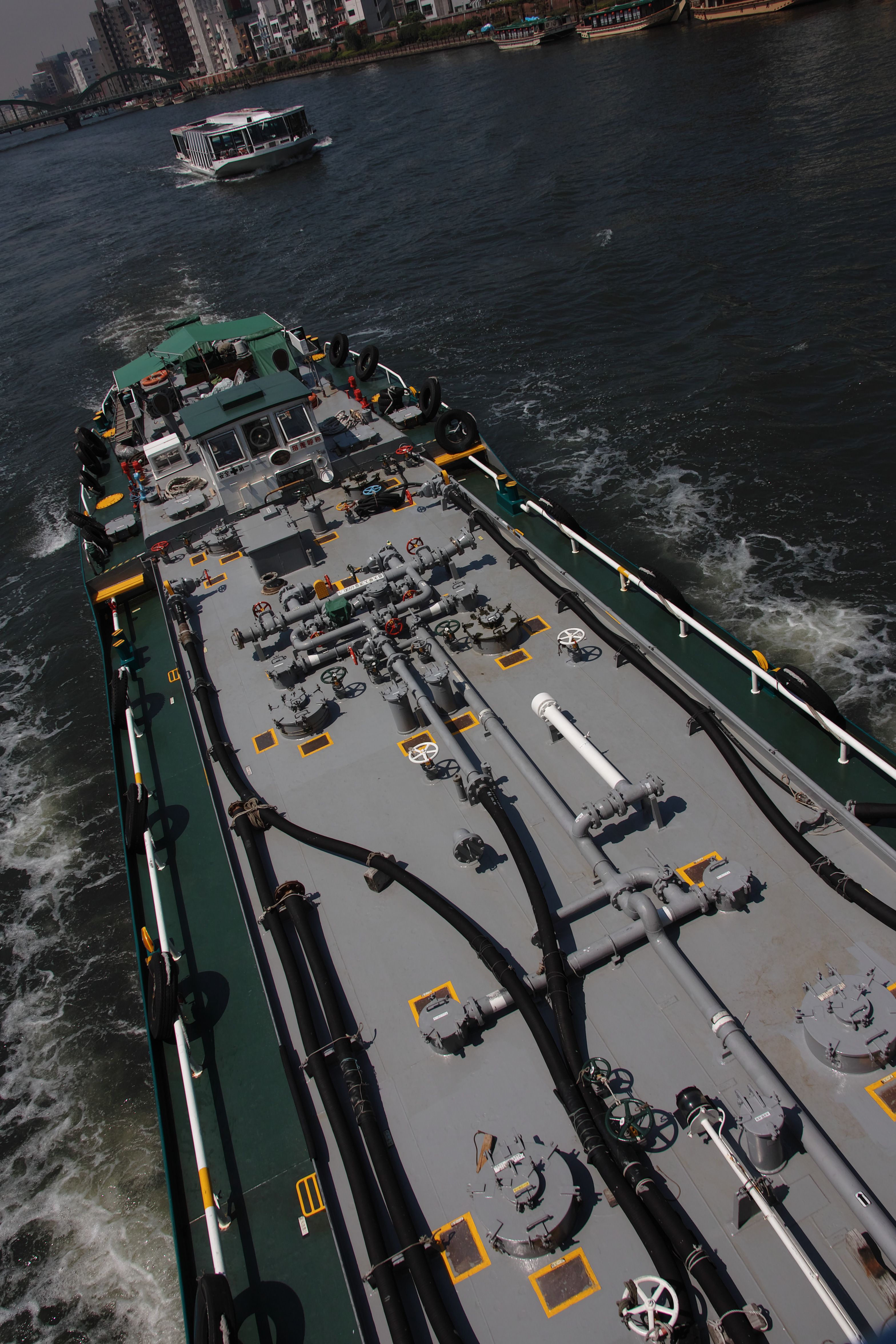 <b>RAW（JPEGに現像） / SD1 / 17-50mm F2.8 EX DC OS HSM / 約3.8MB / 3,136×4,704 / 1/500秒 / F8 / -0.7EV / ISO100 / WB:オート / 17mm</b>