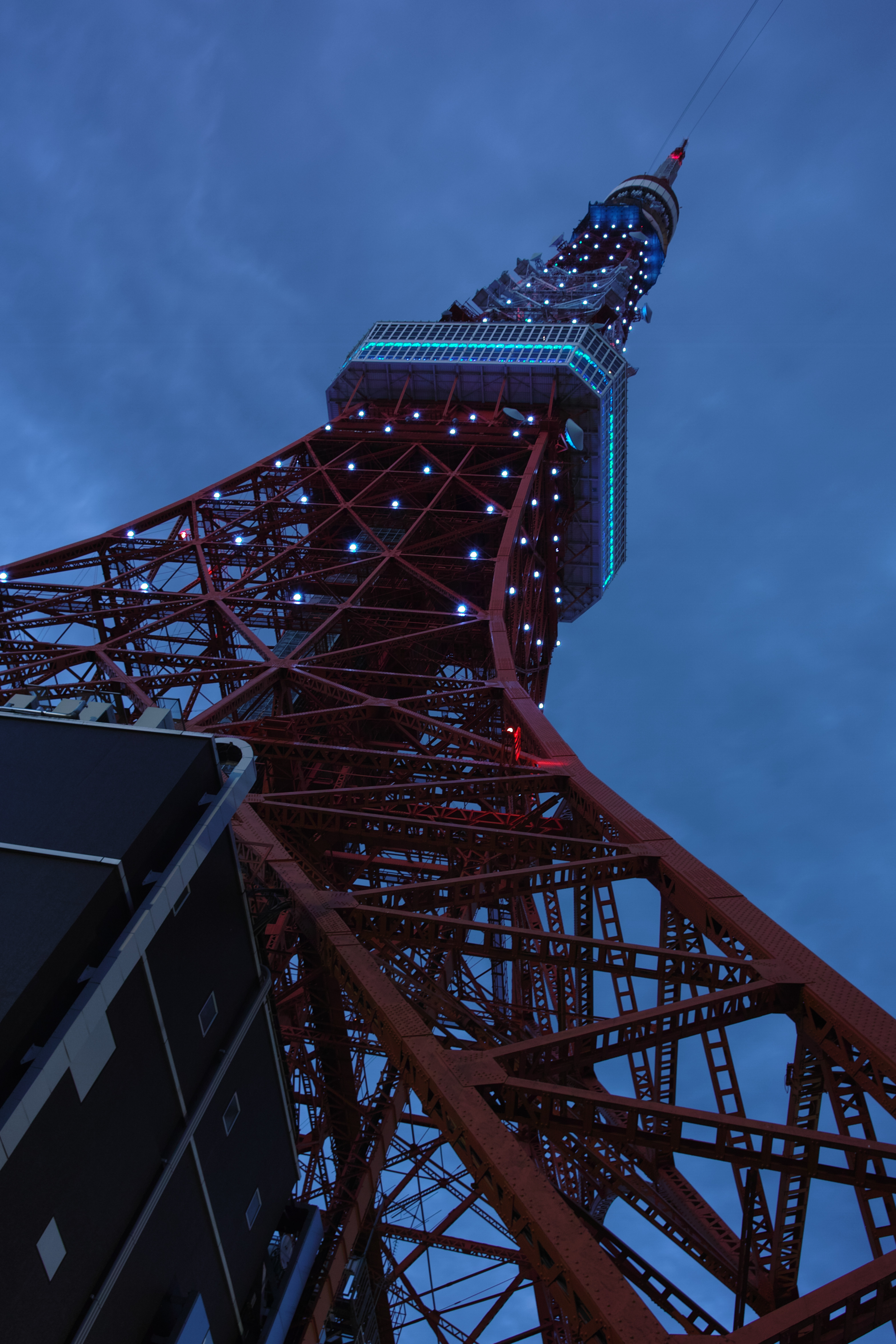 <b>ISO200 / RAW（JPEGに現像） / SD1 / 17-50mm F2.8 EX DC OS HSM / 約3.0MB / 3,136×4,704 / 2.5秒 / F8 / -2.0EV / WB:オート / 21mm</b>