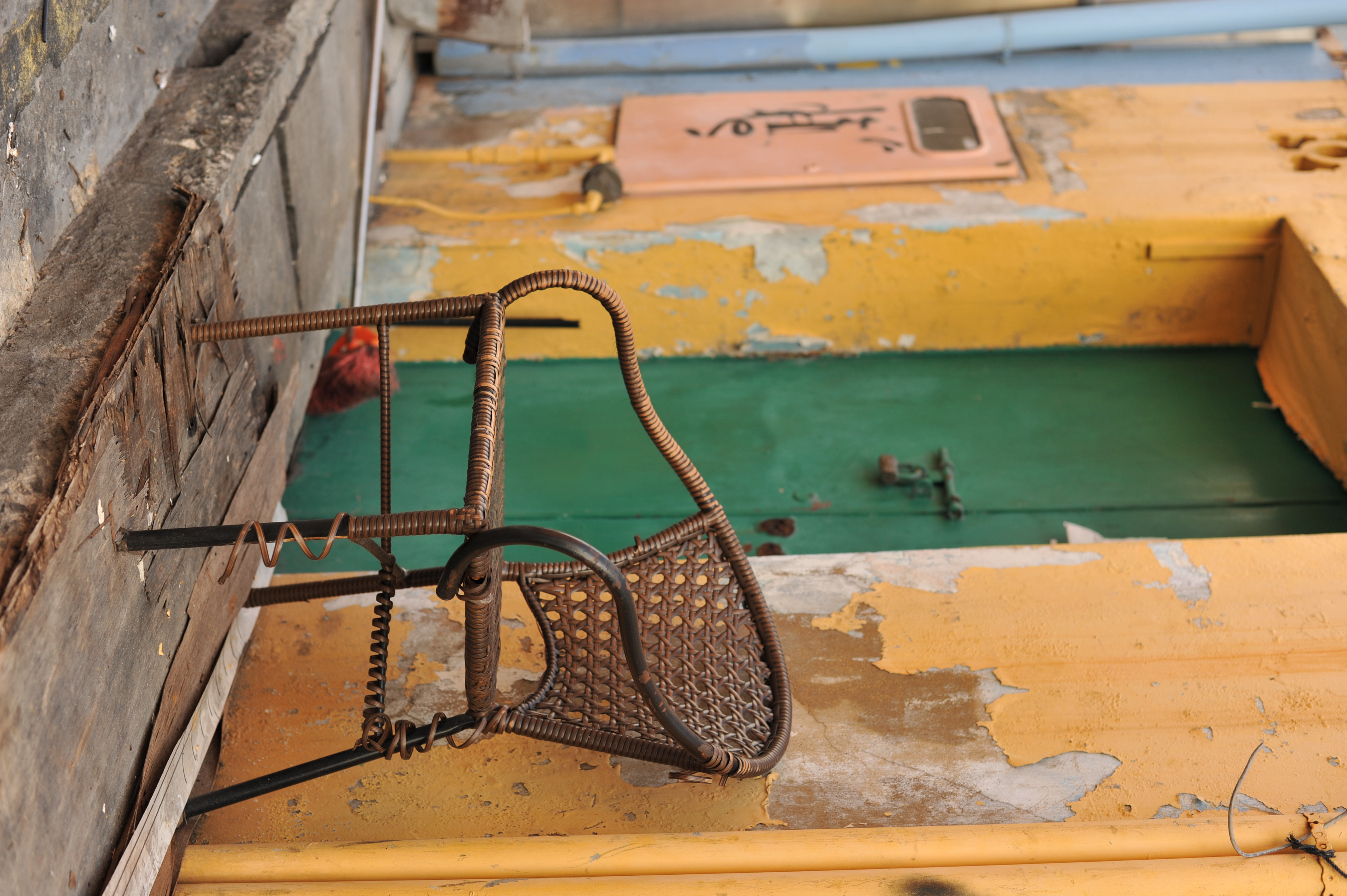 <b>D700 / AF-S NIKKOR 50mm F1.8 G / 約5.0MB / 2,832×4,256 / 1/400秒 / F3.2 / -0.7EV / ISO200 / WB:曇天</b>