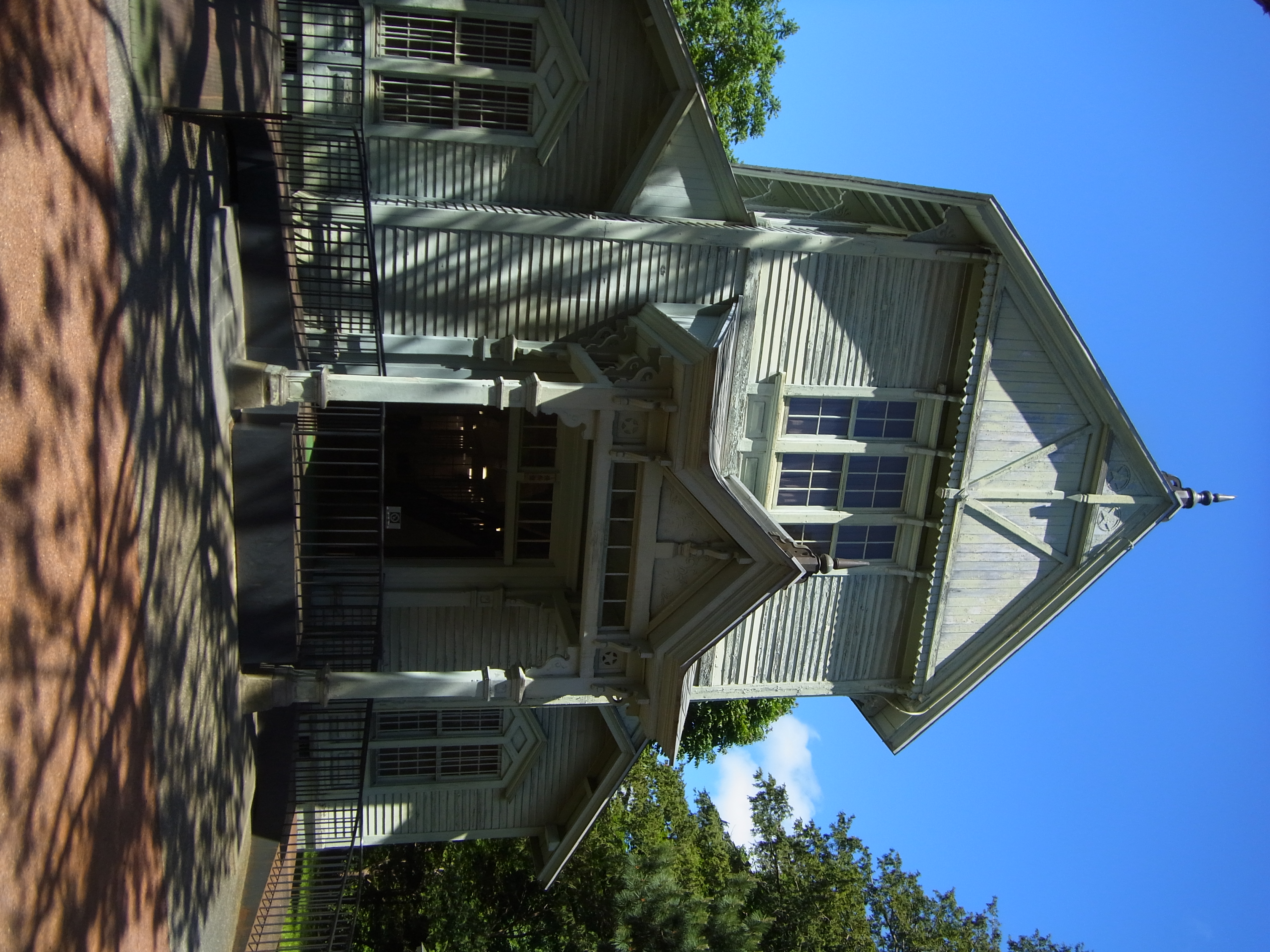 <b>ISO100 / 4,608×3,456 / 1/470秒 / F3.9 / -0.3EV / WB：オート / 5mm（28mm相当）</b>