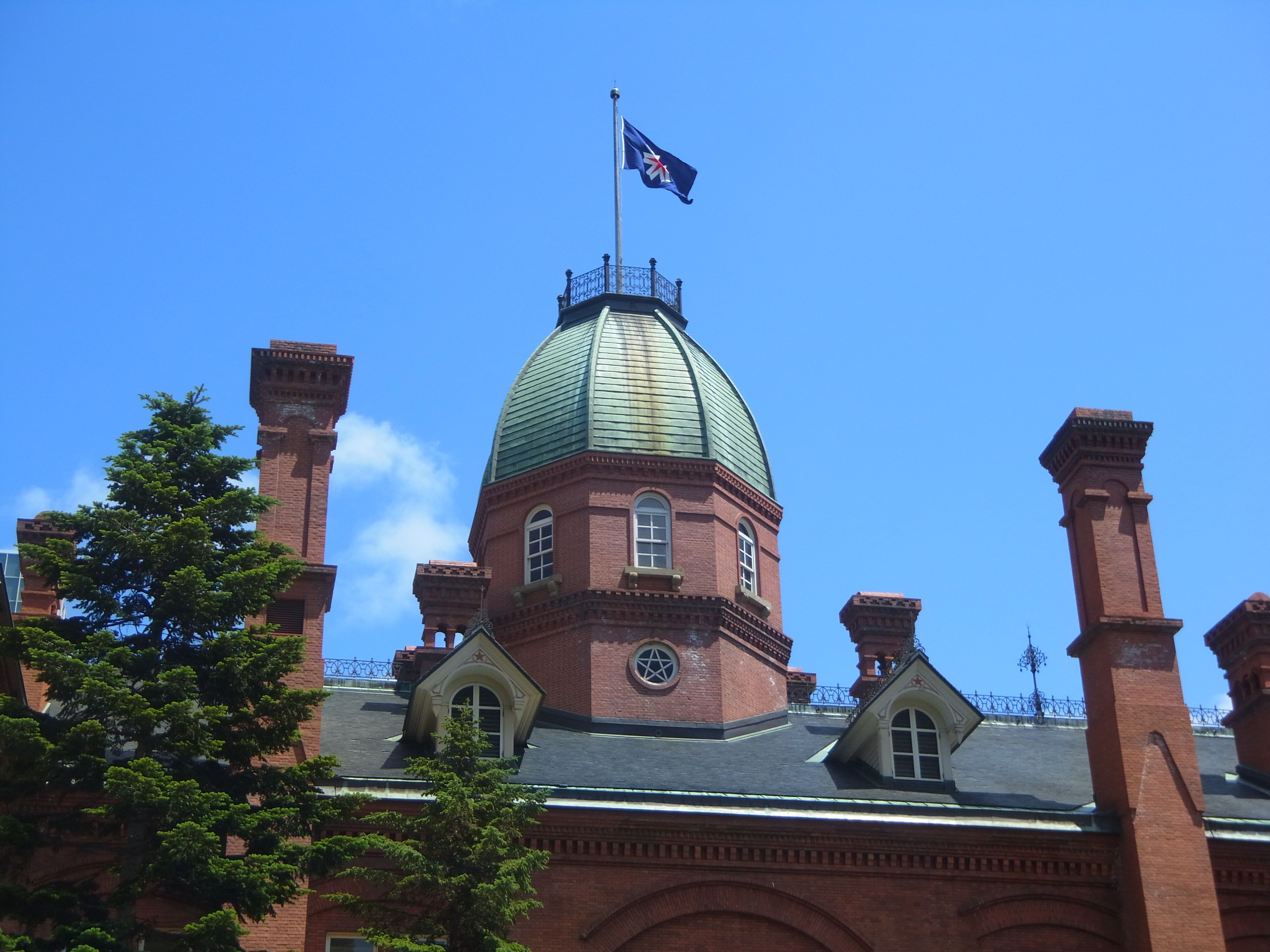 <b>4,608×3,456 / 1/380秒 / F5.1 / -0.3EV / ISO100 / WB：オート / 11.2mm（63mm相当）</b>