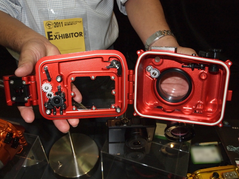 <b>XZ-1用の内部構造</b>