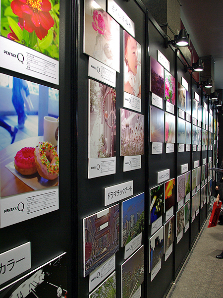 <b>ギャラリーでは「スマートエフェクト」などを使った作例も多数展示していた</b>