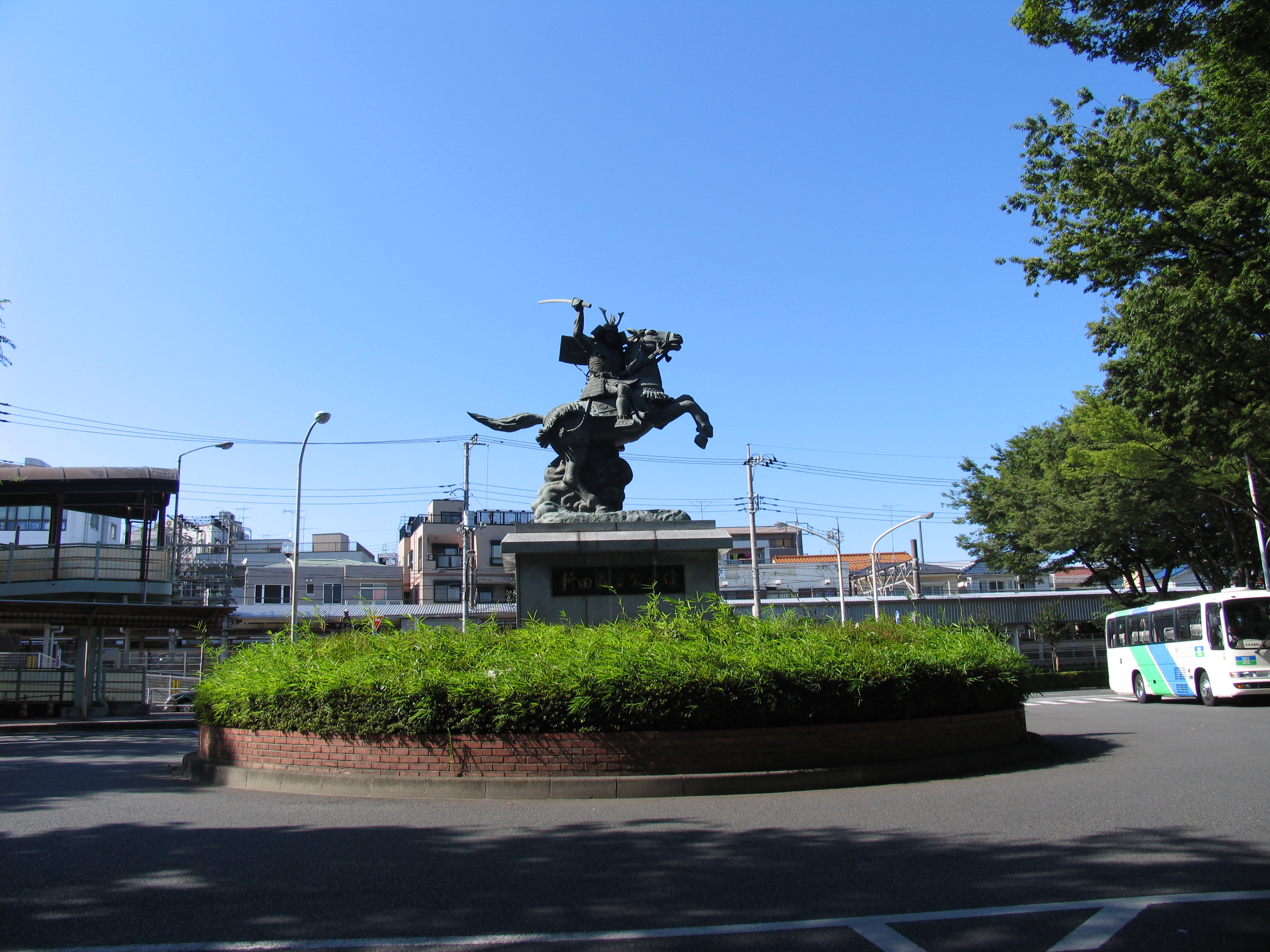 <b>広角端（28mm相当） / PowerShot Pro1 / 約3.4MB / 3,264×2,448 / 1/500秒 / F4 / 0.0EV / ISO50 / WB:オート / 7.2mm</b>