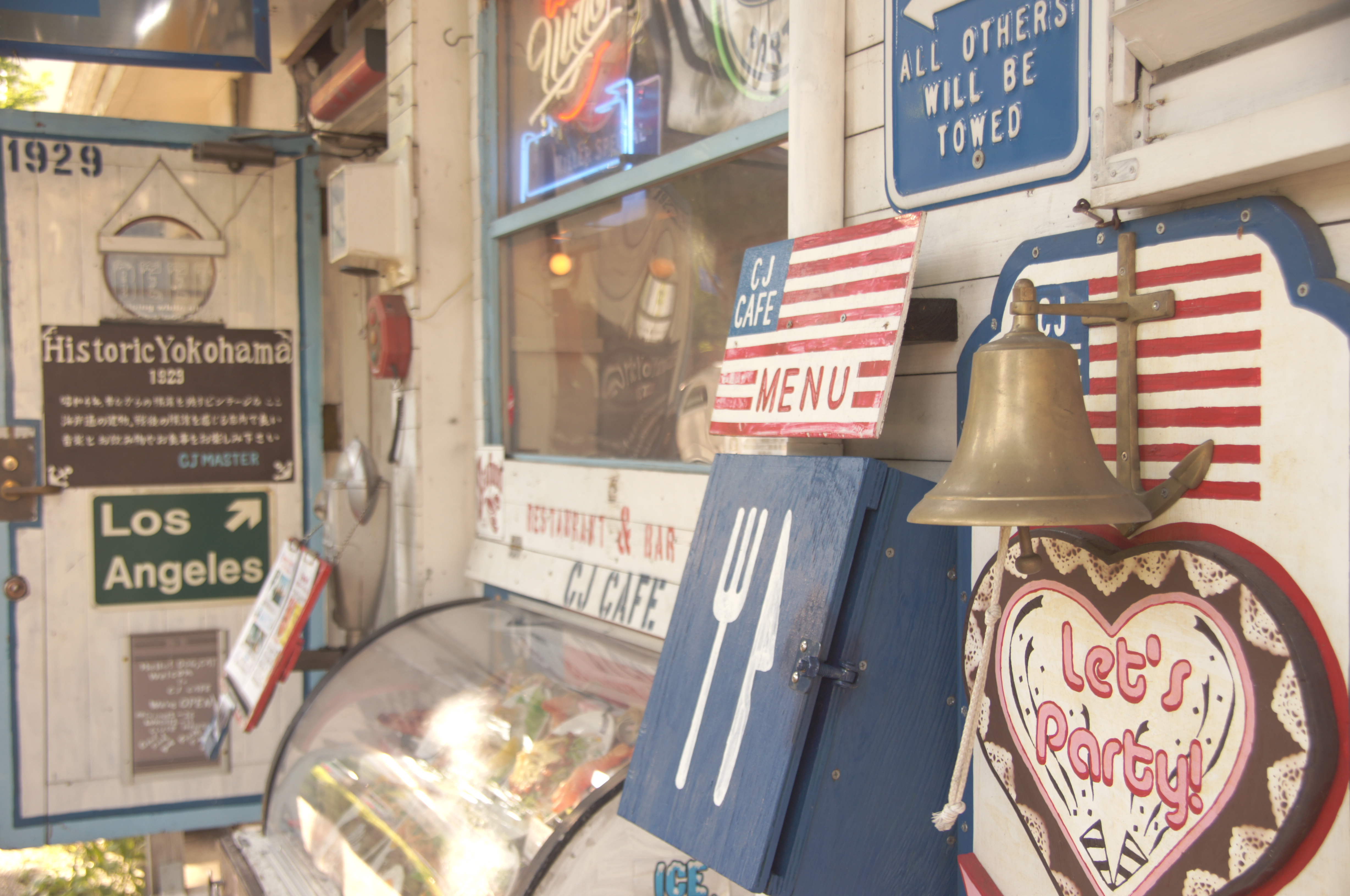 <b>ピクチャーエフェクト:レトロフォト / α55 / AF 18-250mm F3.5-6.3 Di II LD Aspherical [IF] Macro / 4,912×3,264 / 1/60秒 / F5 / 0EV / ISO100 / オート / WB:オート / 26mm</b>