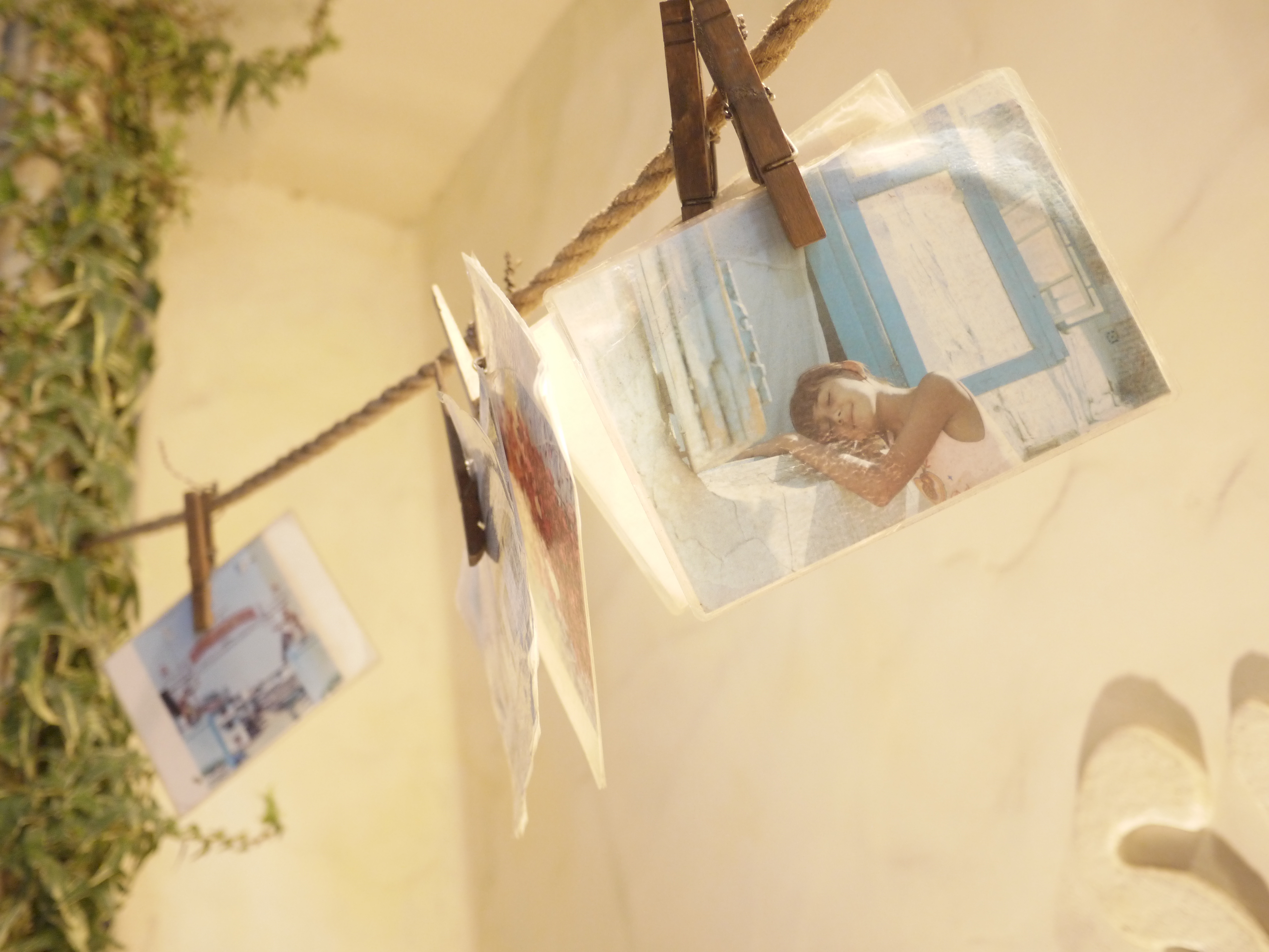 <b>ピントの山がつかみにくいハイキーでの撮影も、ピンポイントAFで被写体をタッチすれば楽に撮影できちゃいます! クリエイティブコントロール：ハイキー / DMC-GF3 / LUMIX G 14mm F2.5 ASPH. / 4,000×3,000 / 1/15秒 / F2.5 / 0EV / ISO800 / プログラム / WB:オート / 14mm</b>